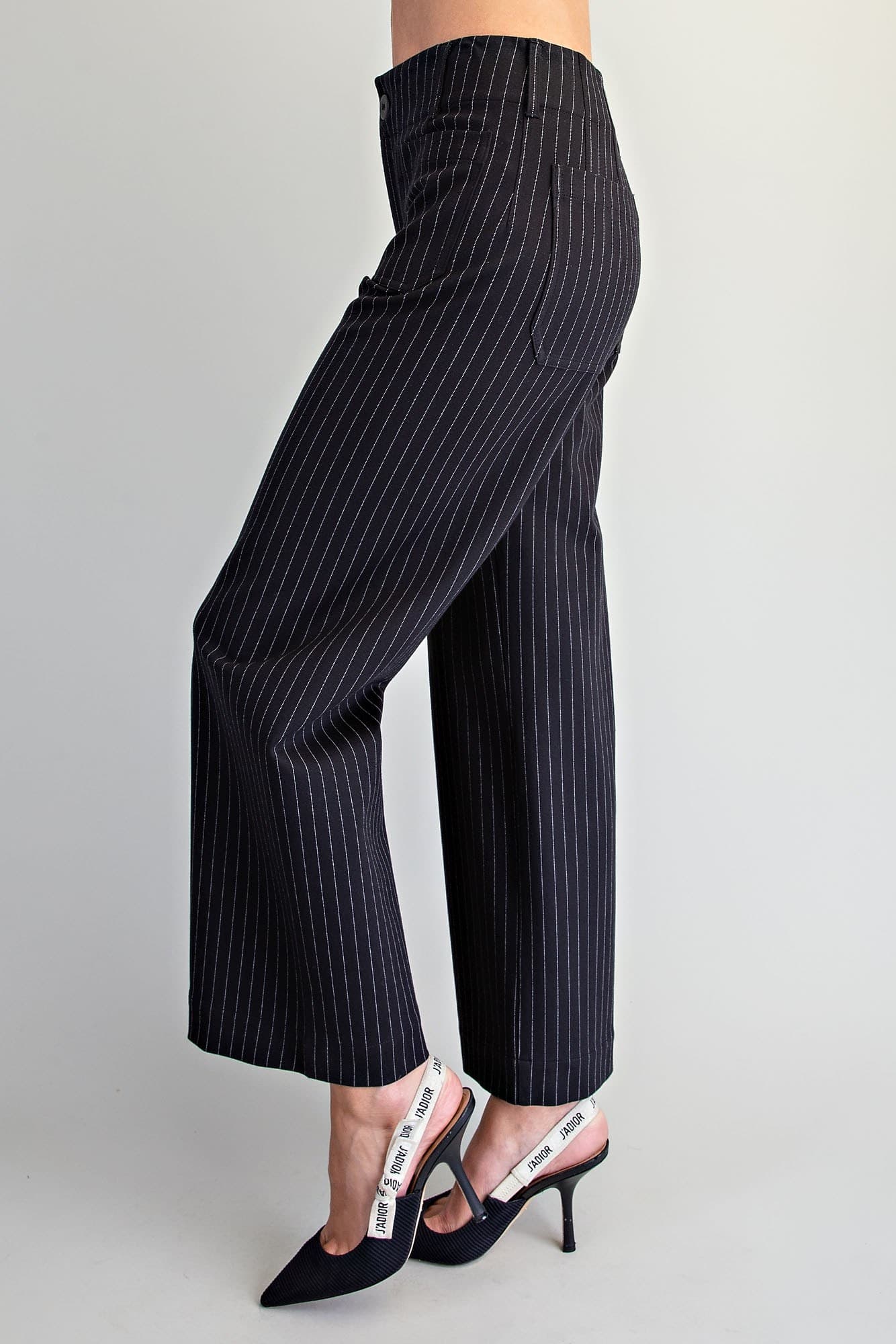 PK16253 - BLACK
