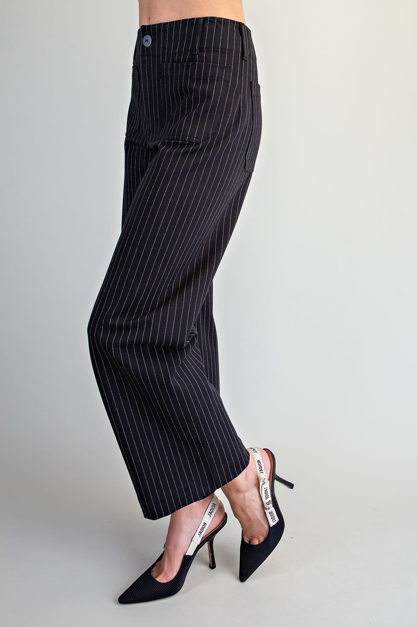 PK16253 - BLACK