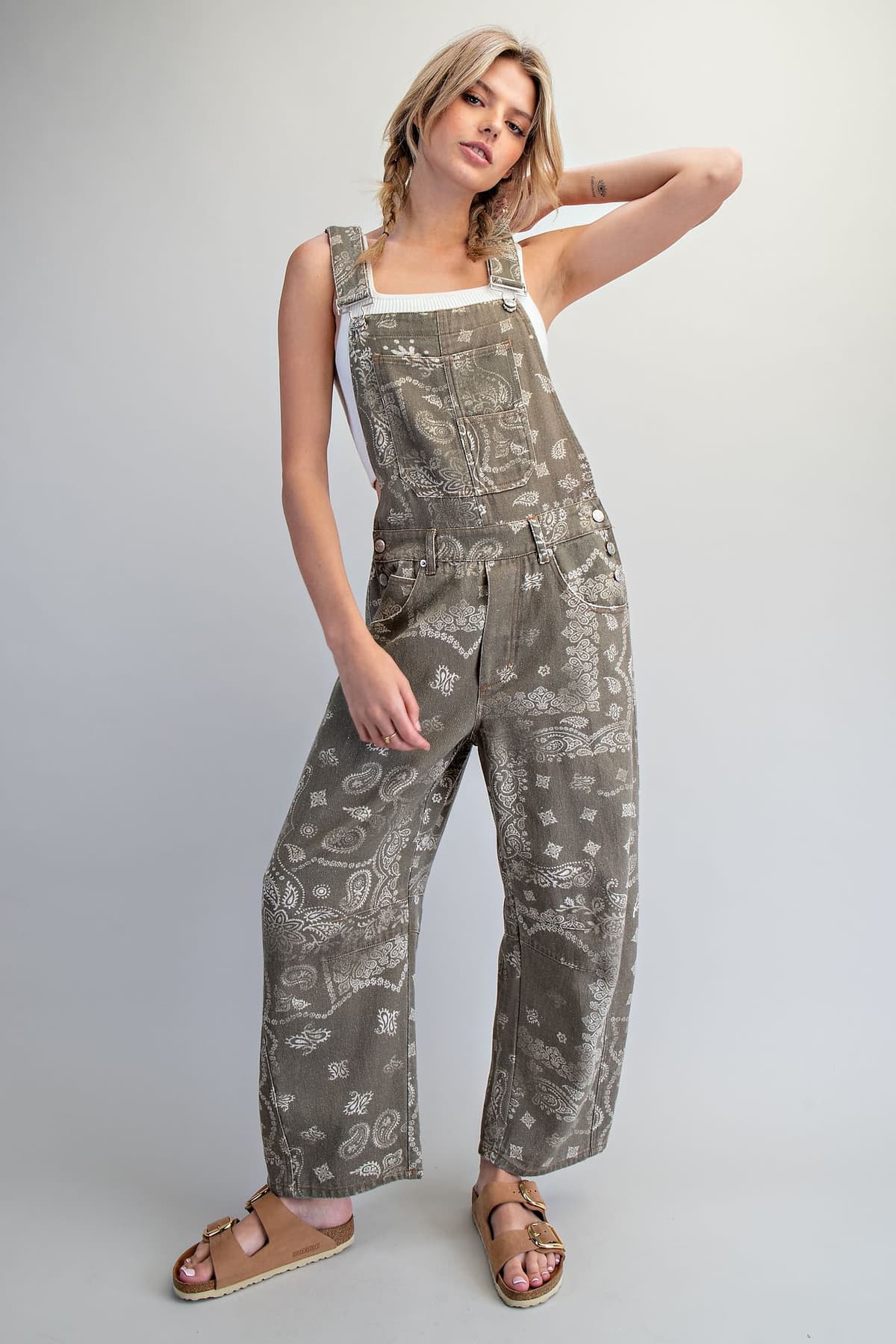 BH15798 - VINTAGE ARMY
