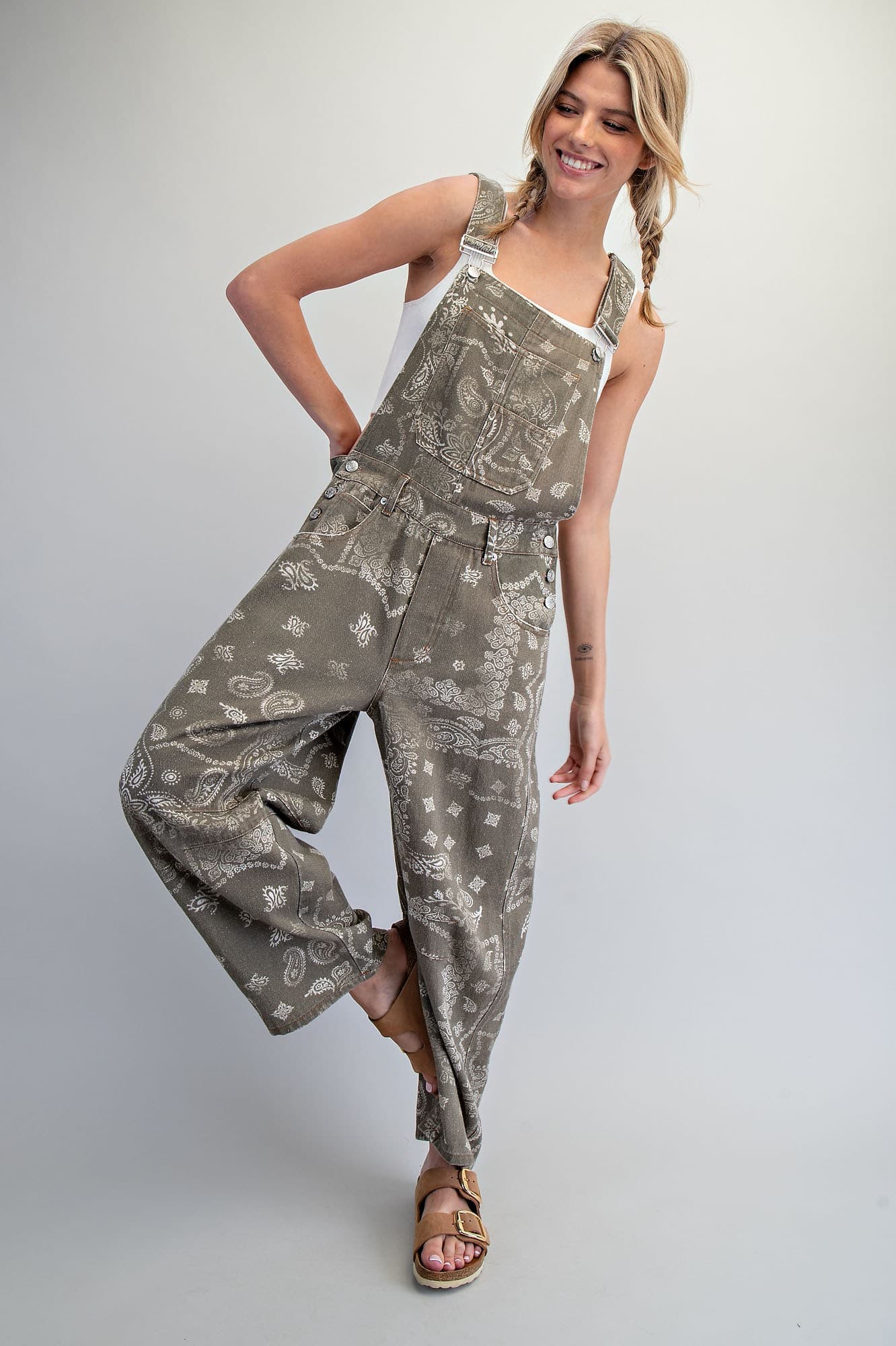 BH15798 - VINTAGE ARMY