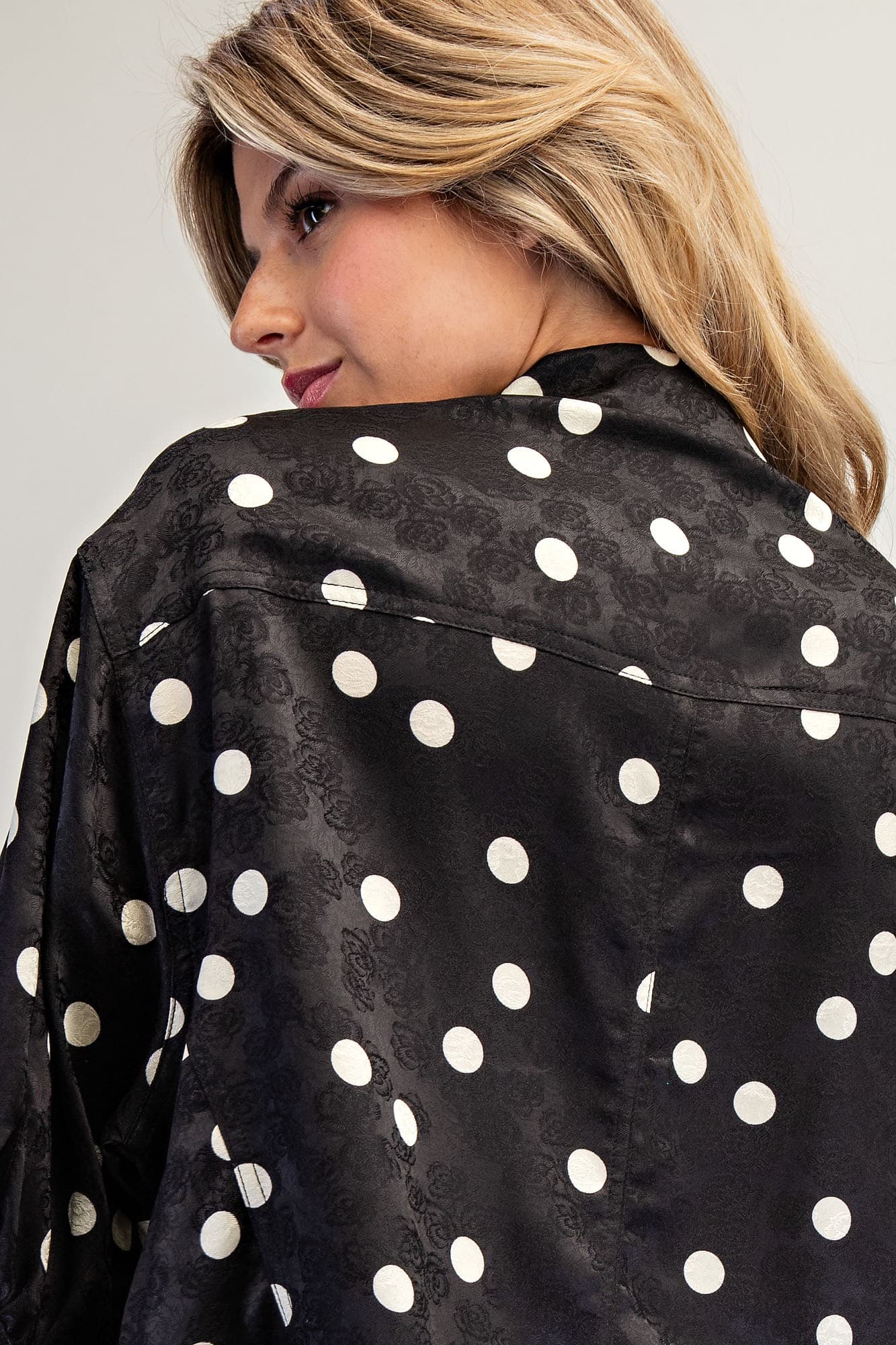 TH17155 - BLACK