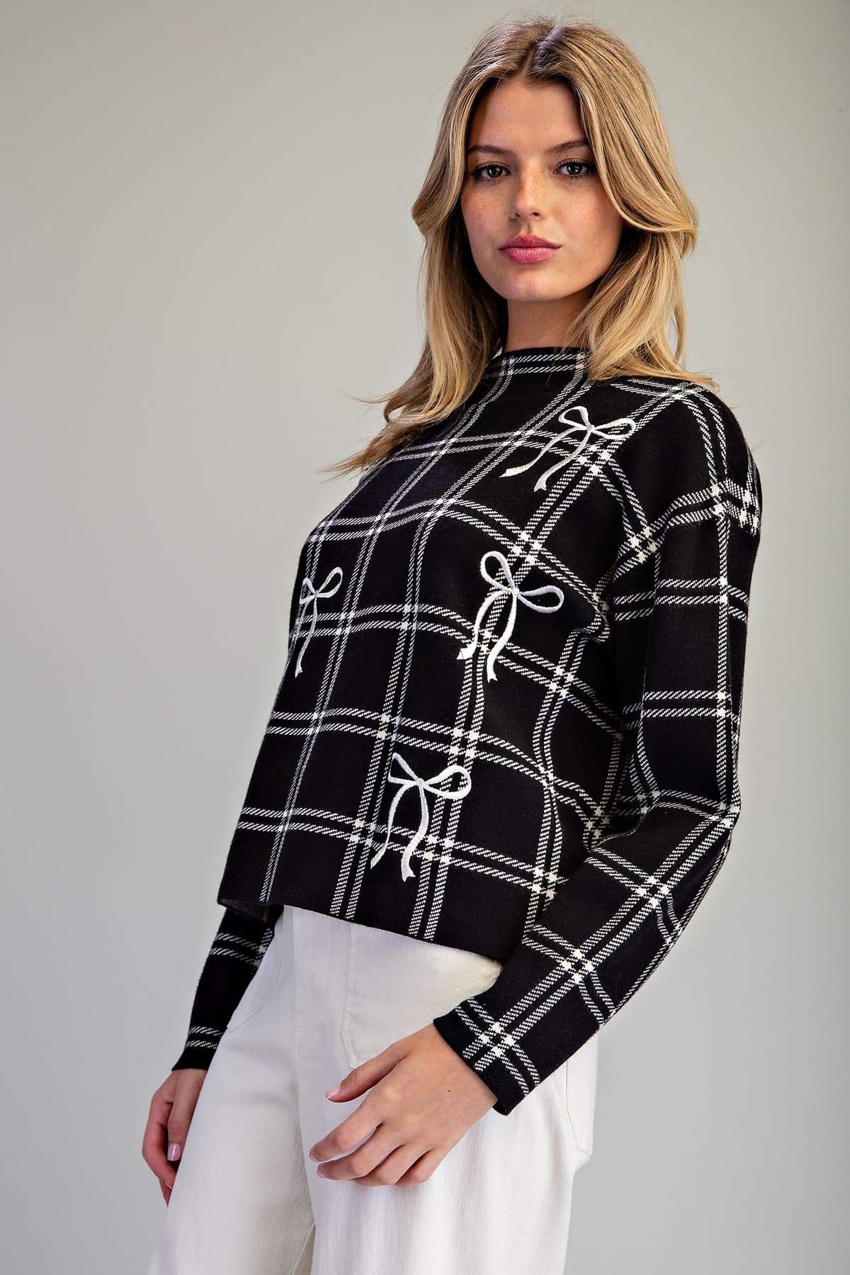 SH15840 - BLACK