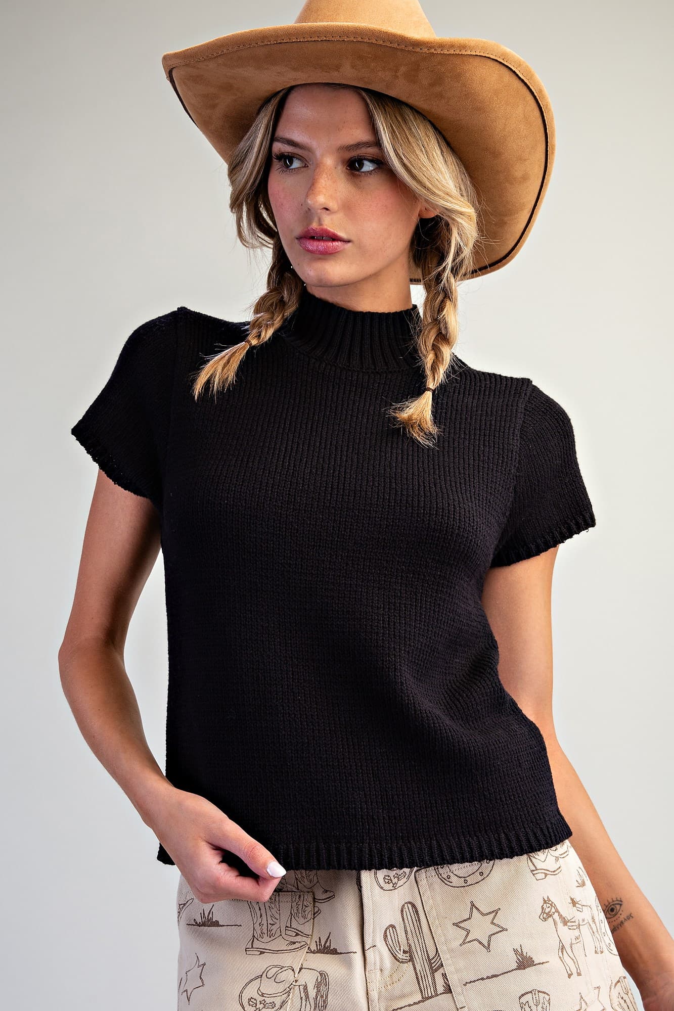 SH17191 - BLACK