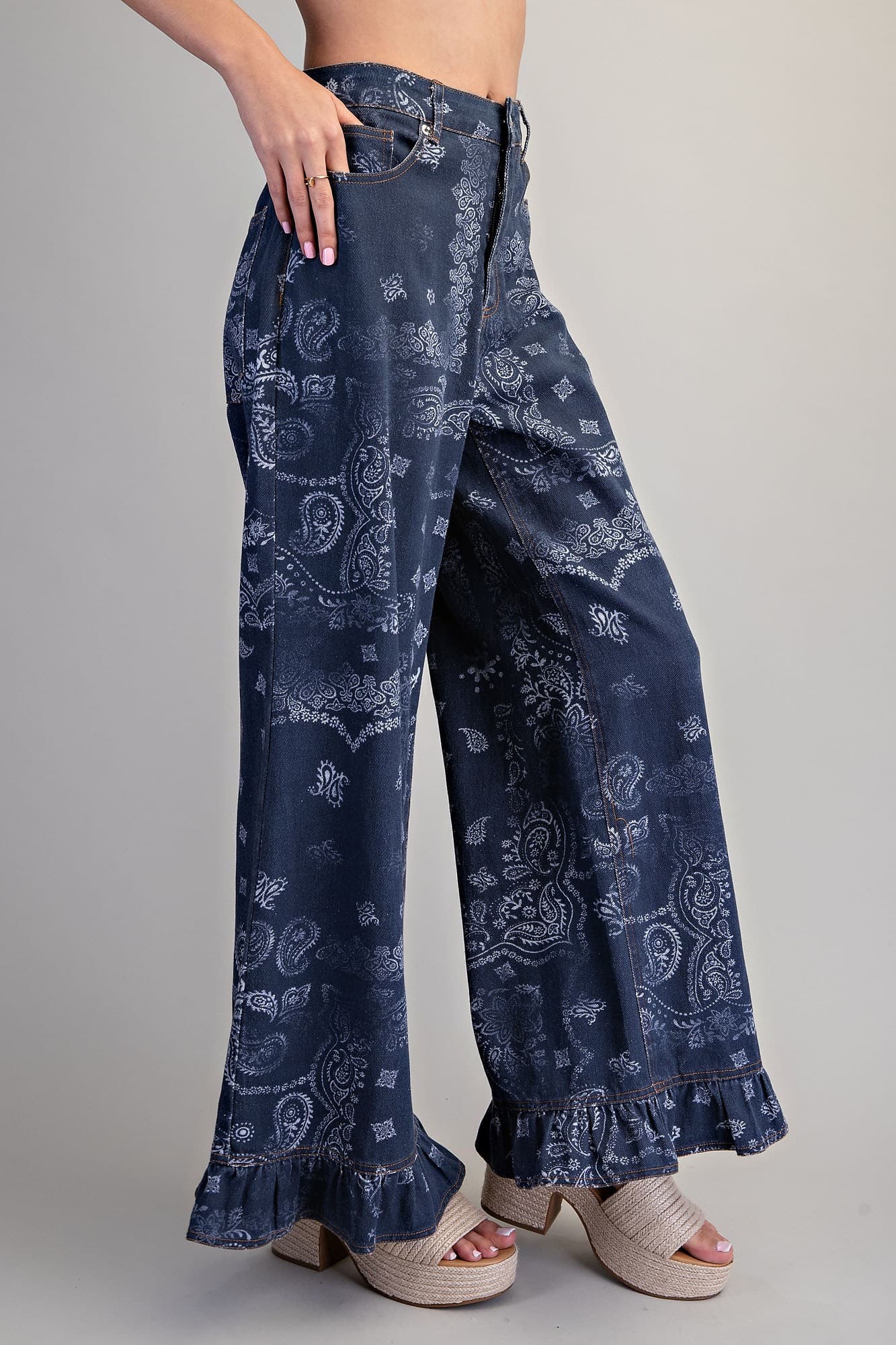 PK16668 - MIDNIGHT