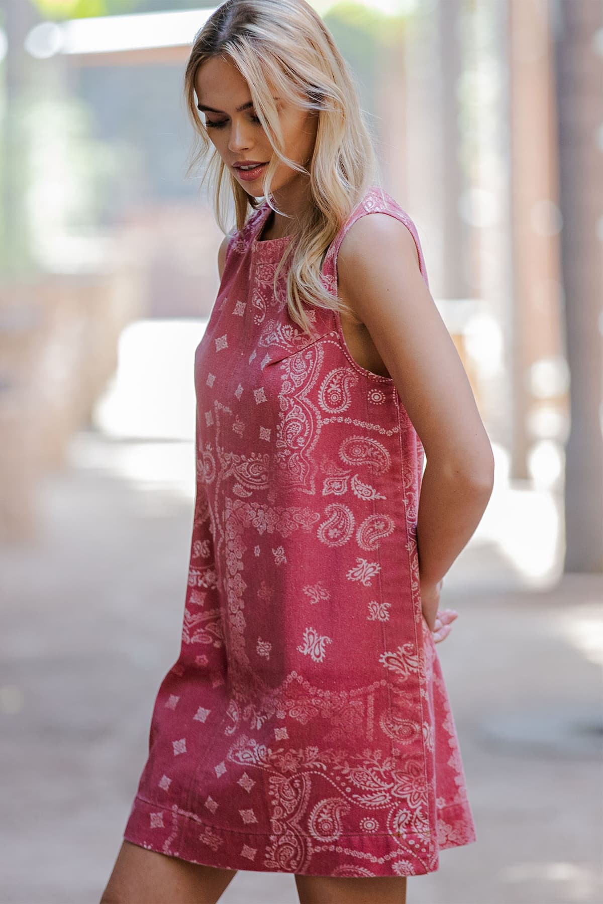 DK16669 - DUSTY ROSE BANDANA