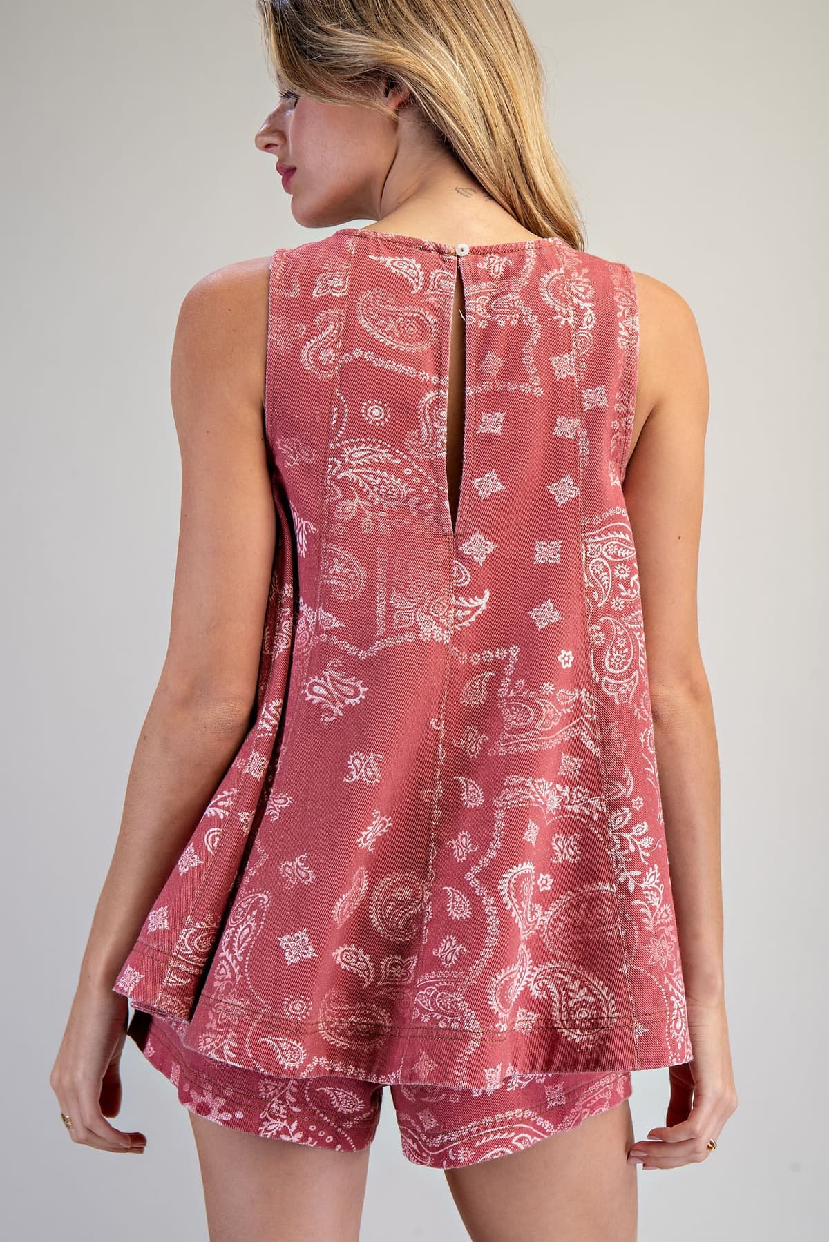 TK16672 - DUSTY ROSE BANDANA