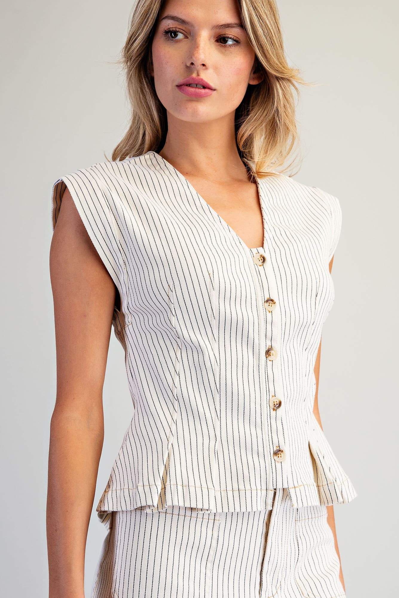 TK16694 - OATMEAL
