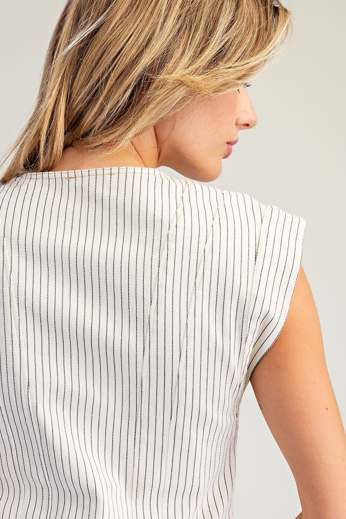 TK16694 - OATMEAL