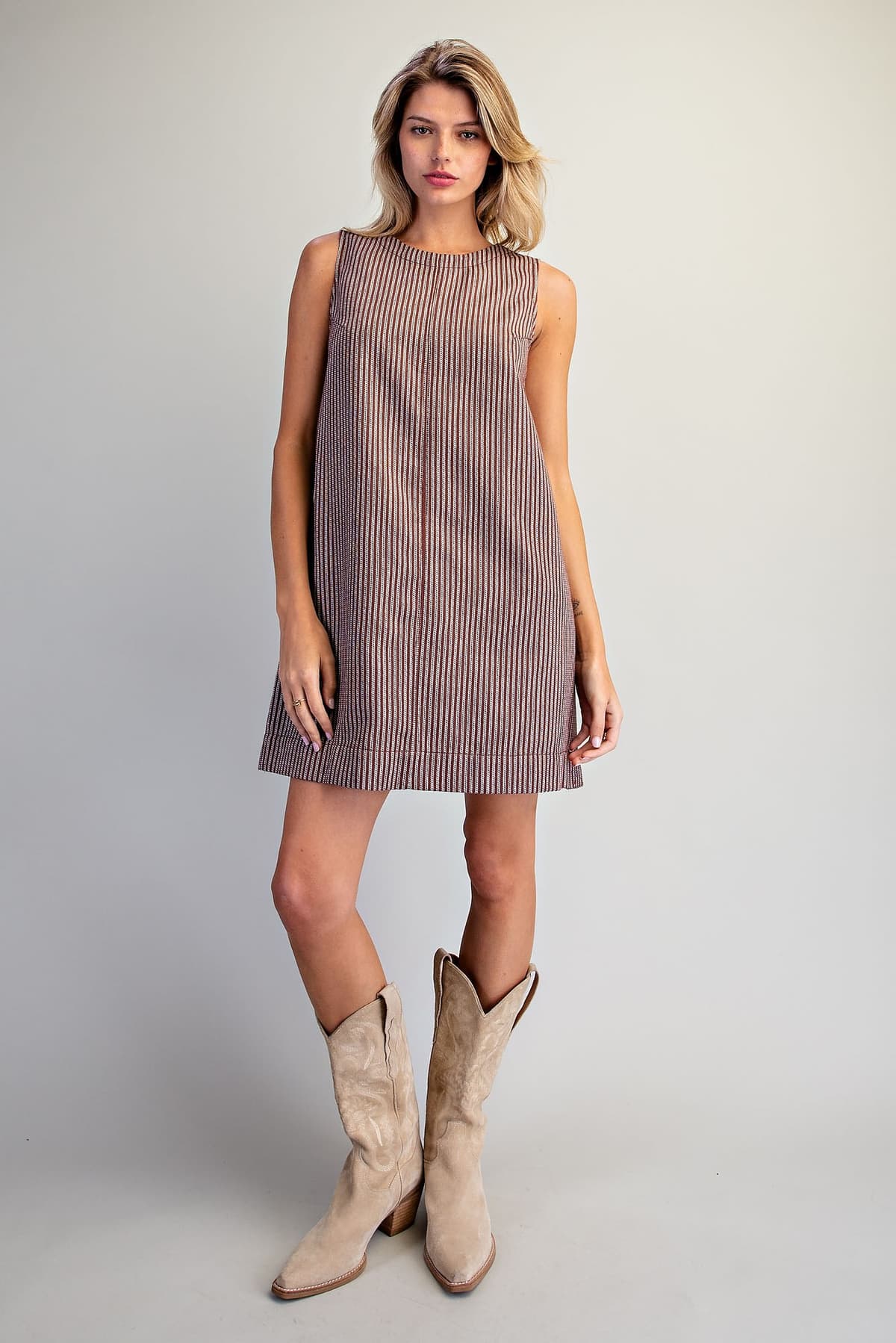 DK16721 - MOCHA BROWN