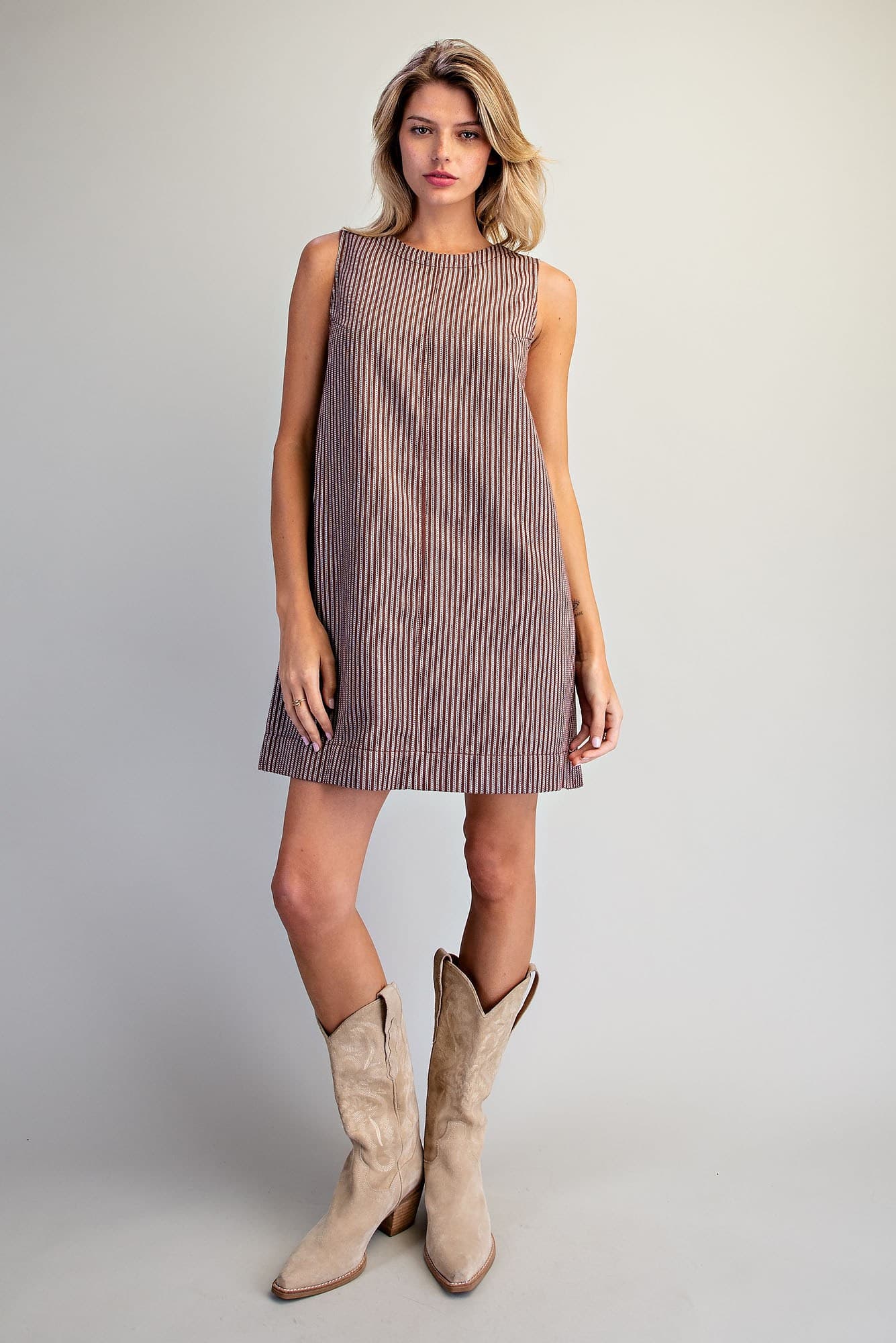 DK16721 - MOCHA BROWN
