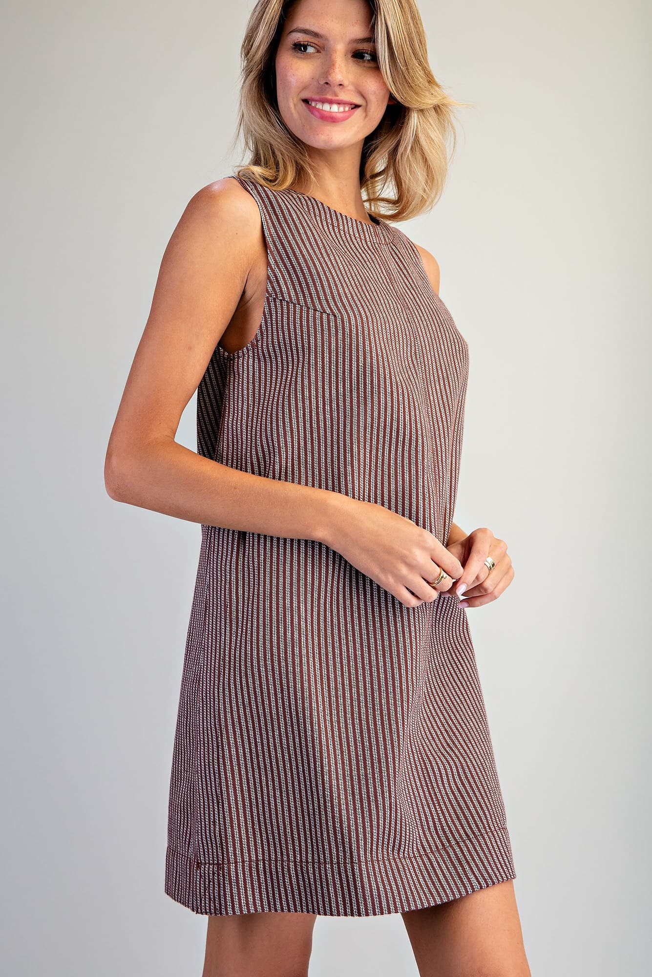 DK16721 - MOCHA BROWN