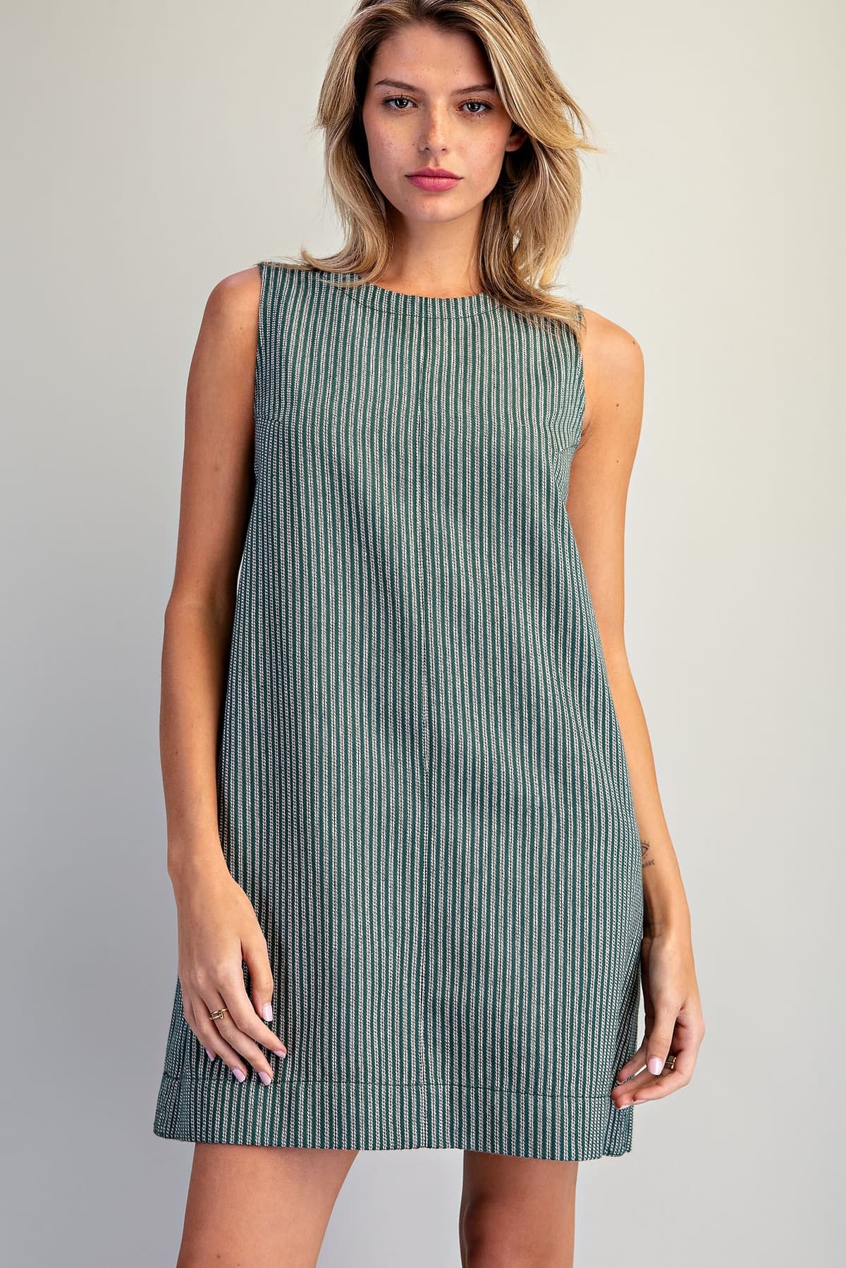 DK16721 - FOREST GREEN