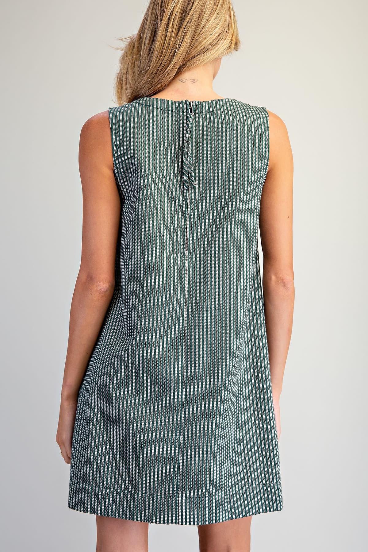 DK16721 - FOREST GREEN