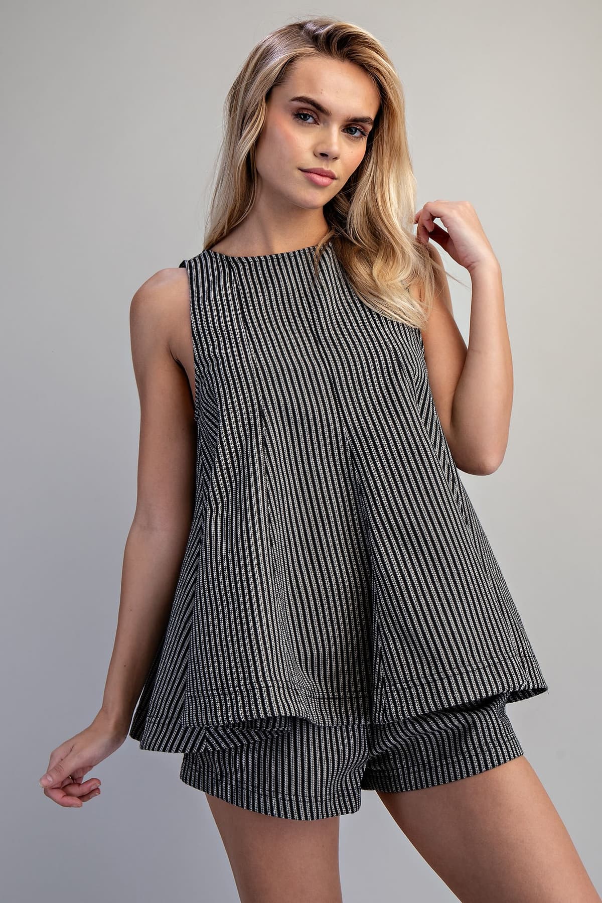 TH17234 - ASH BLACK