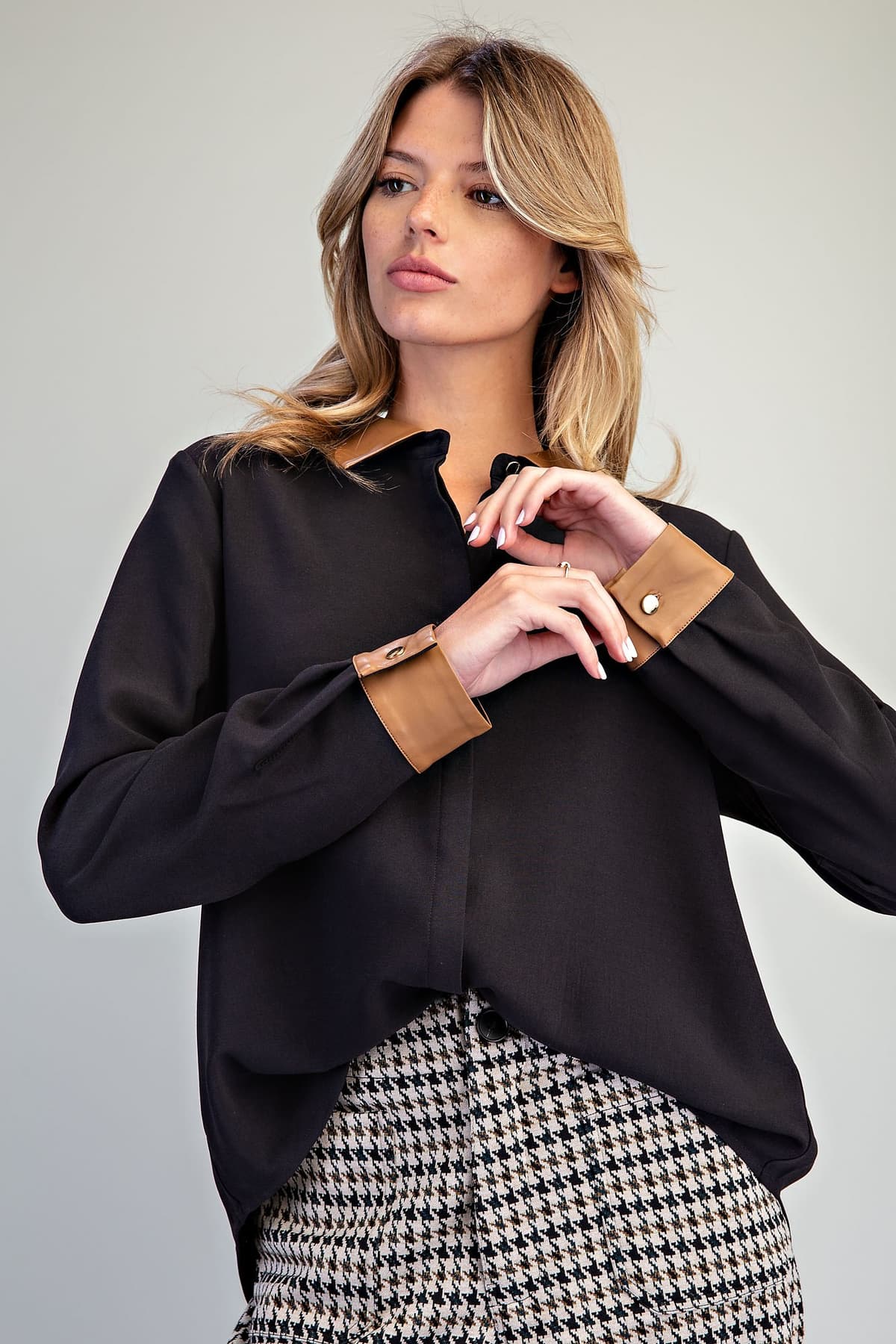 TK16447 - BLACK