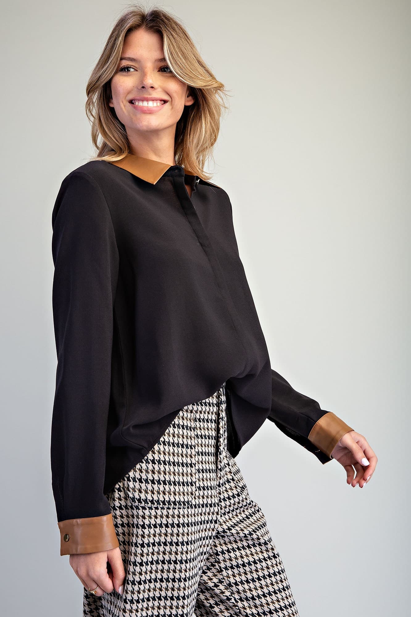 TK16447 - BLACK