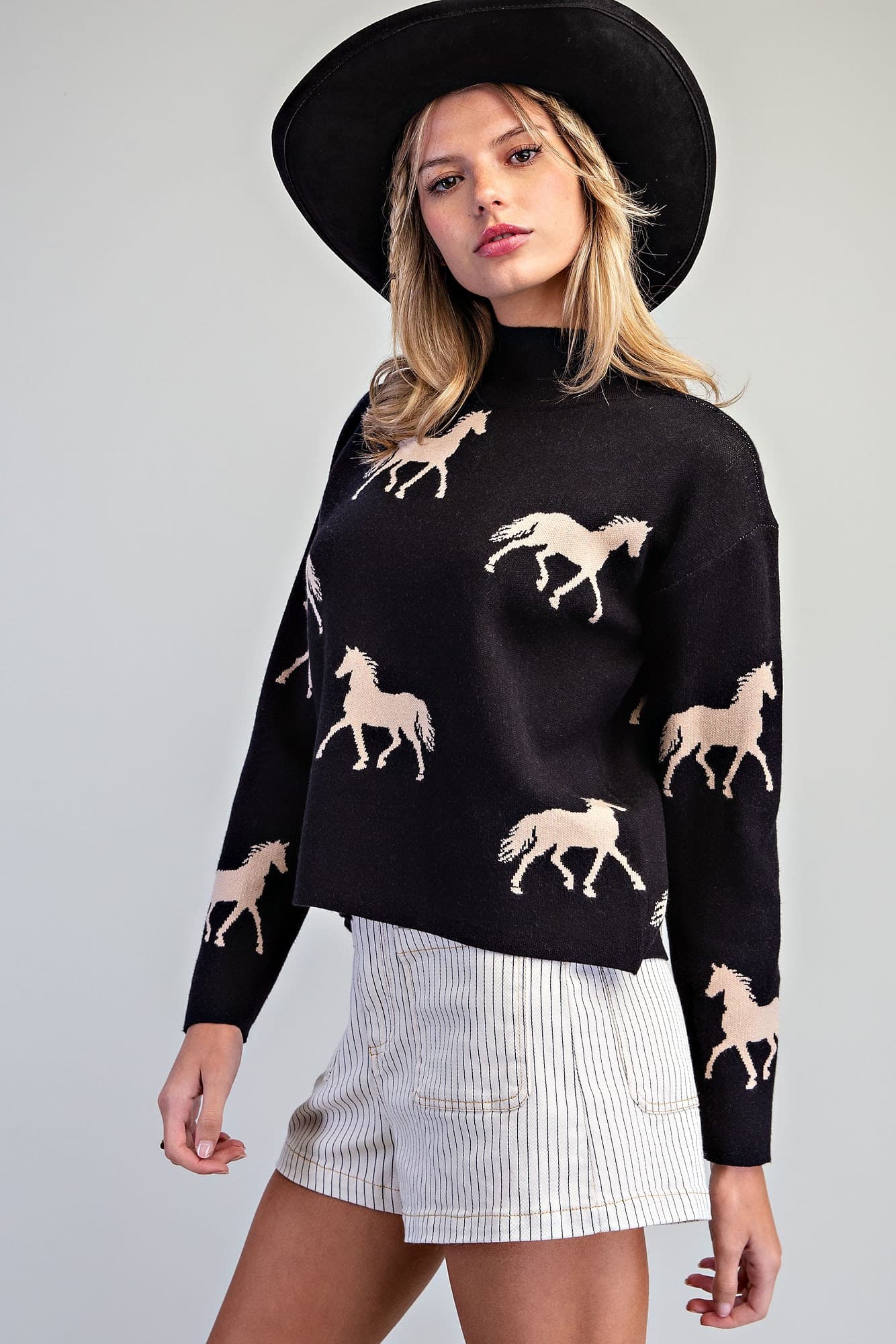 SH17046 - BLACK