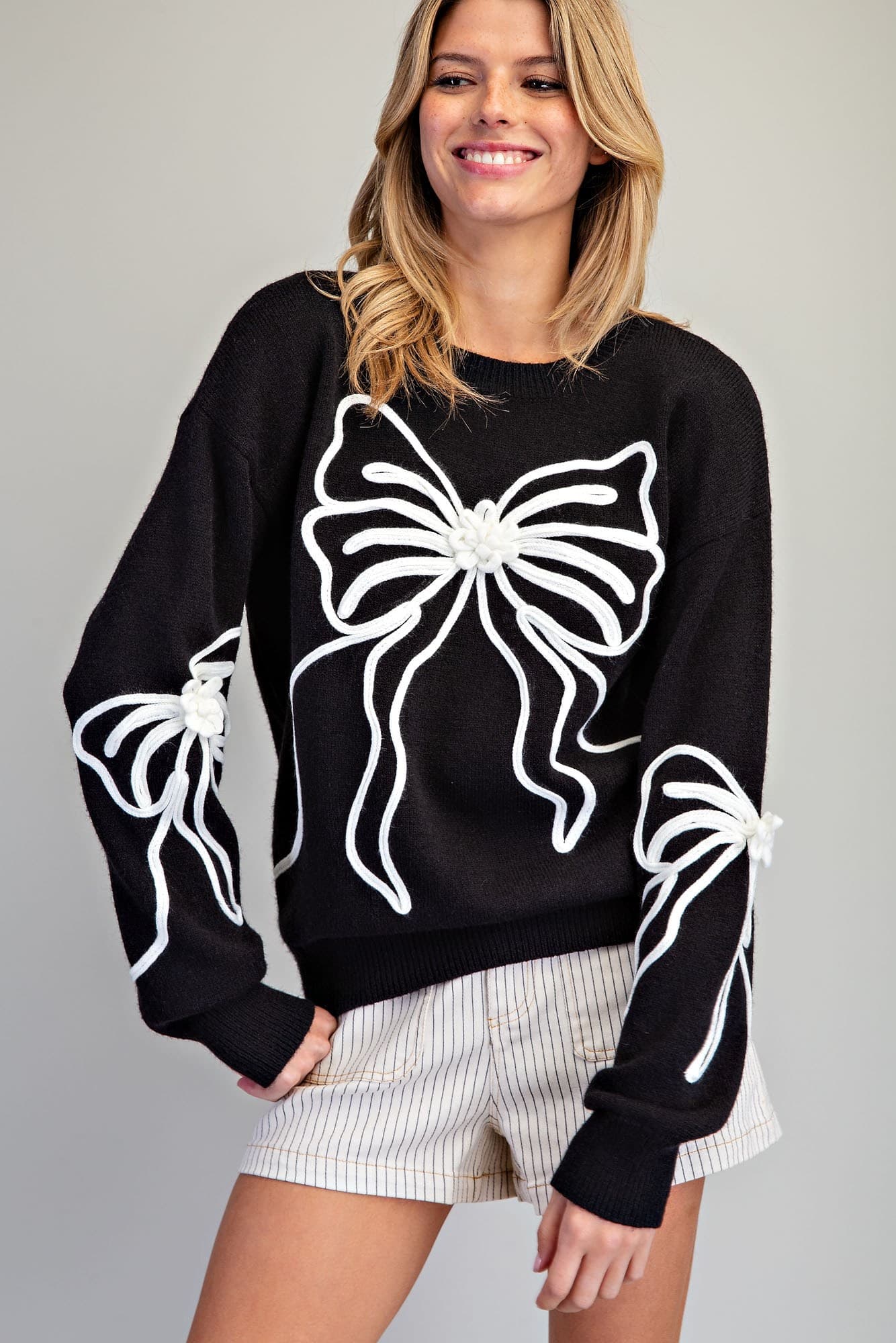 SH15907 - BLACK