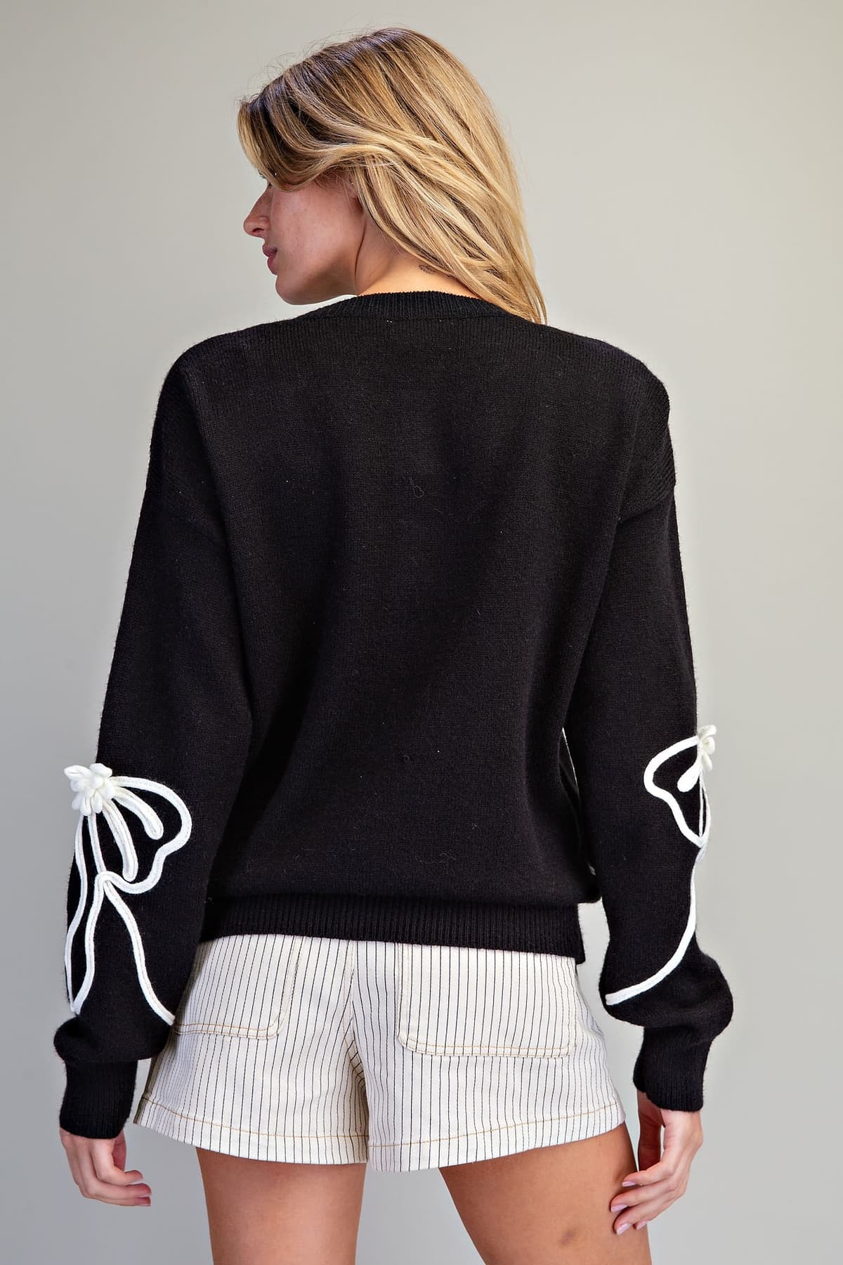 SH15907 - BLACK