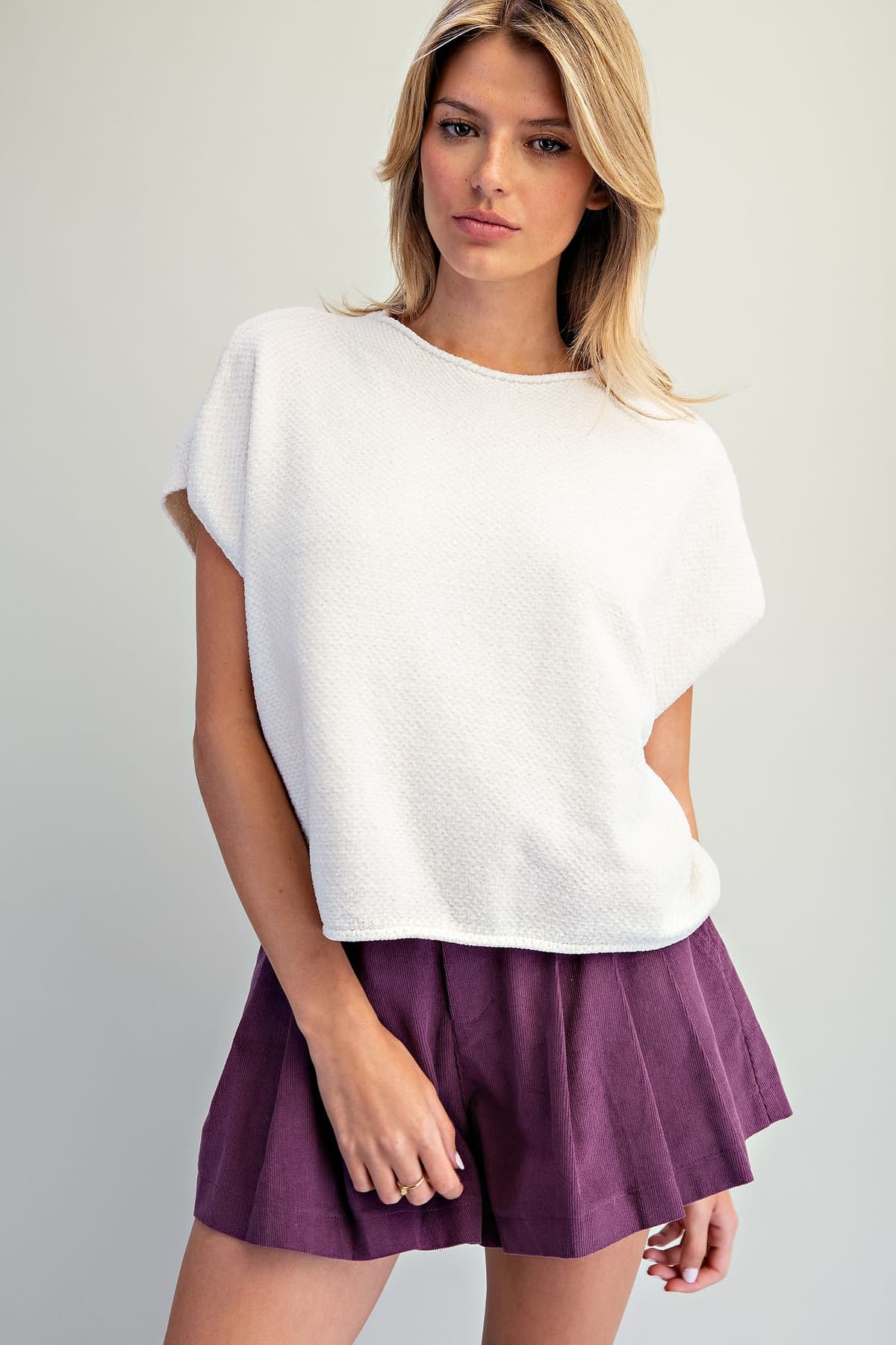SK16231 - OFF WHITE