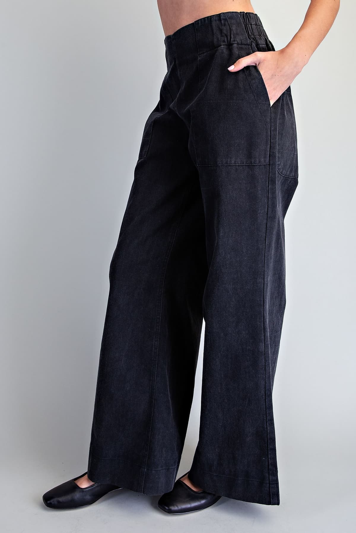 PH17088 - ASH BLACK