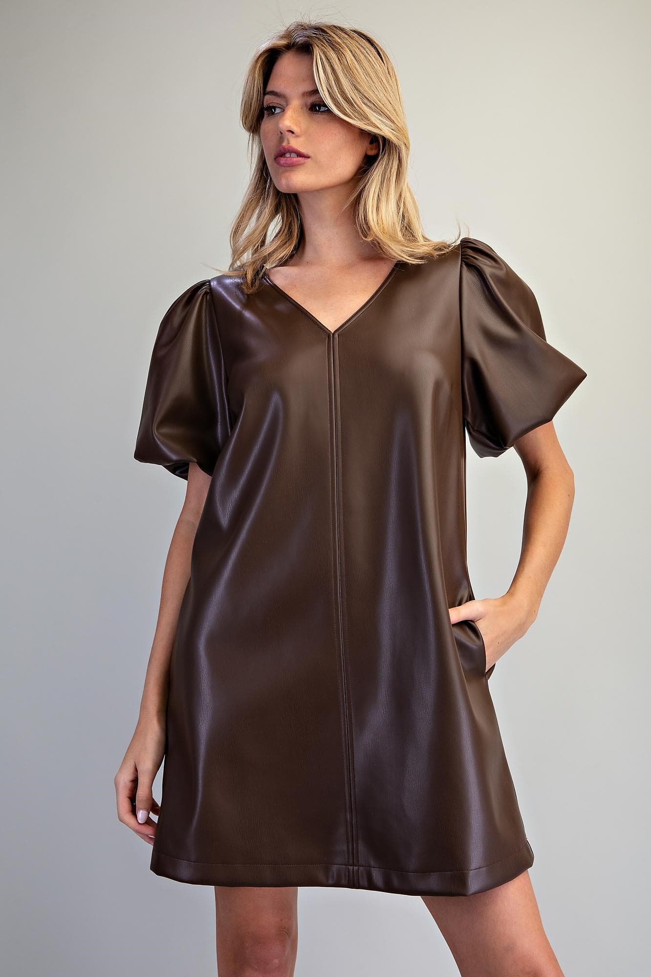 DH17072 - CHOCOLATE