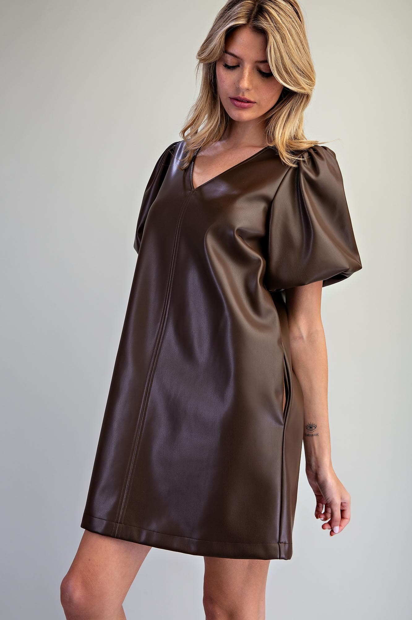 DH17072 - CHOCOLATE