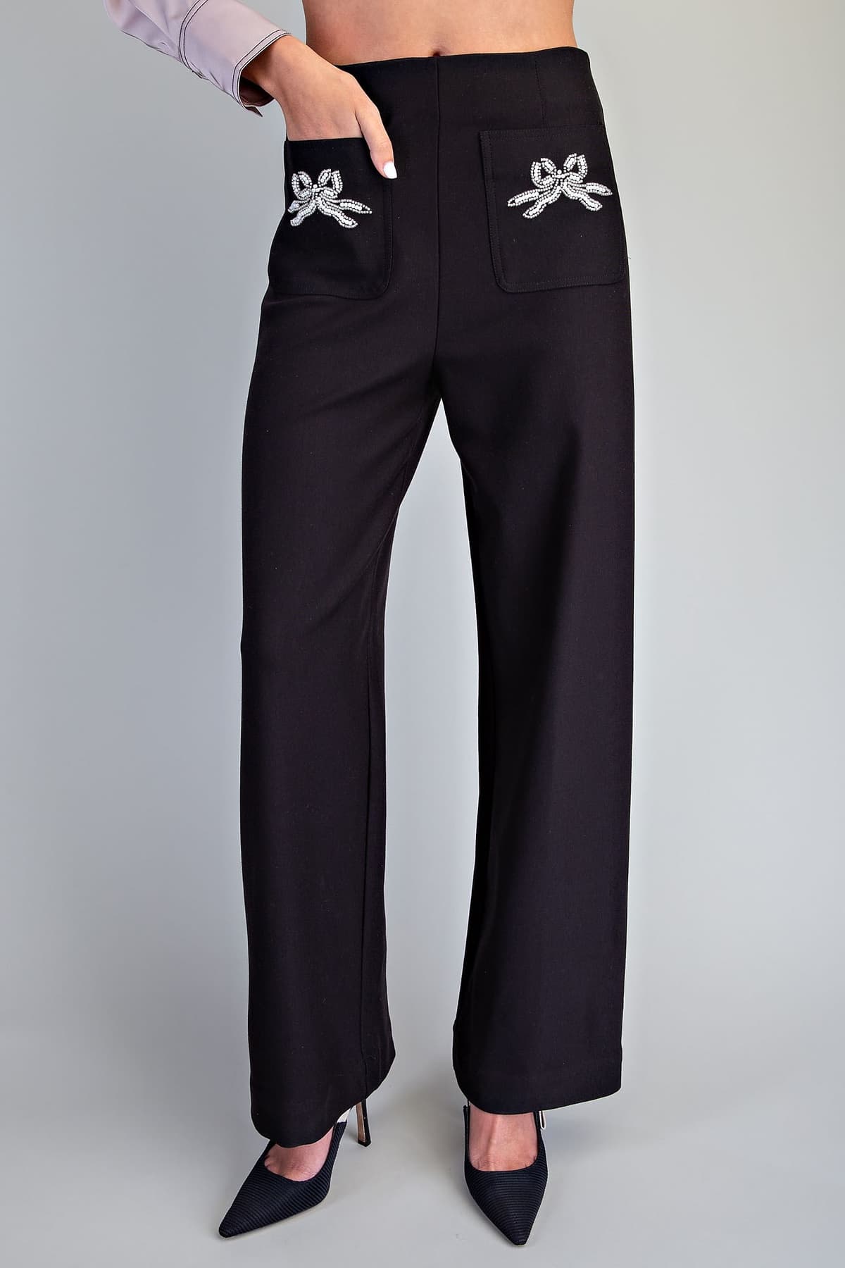 PK16429 - BLACK