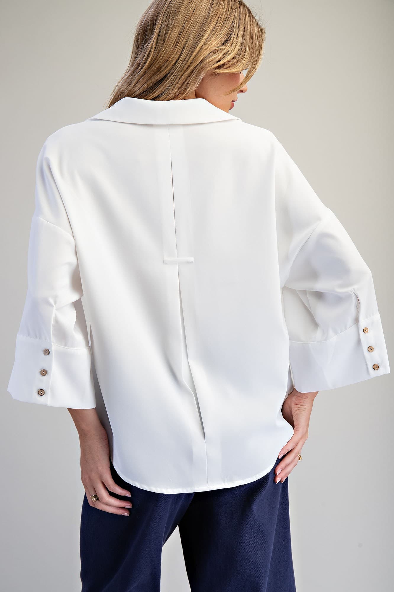TK16777 - OFF WHITE