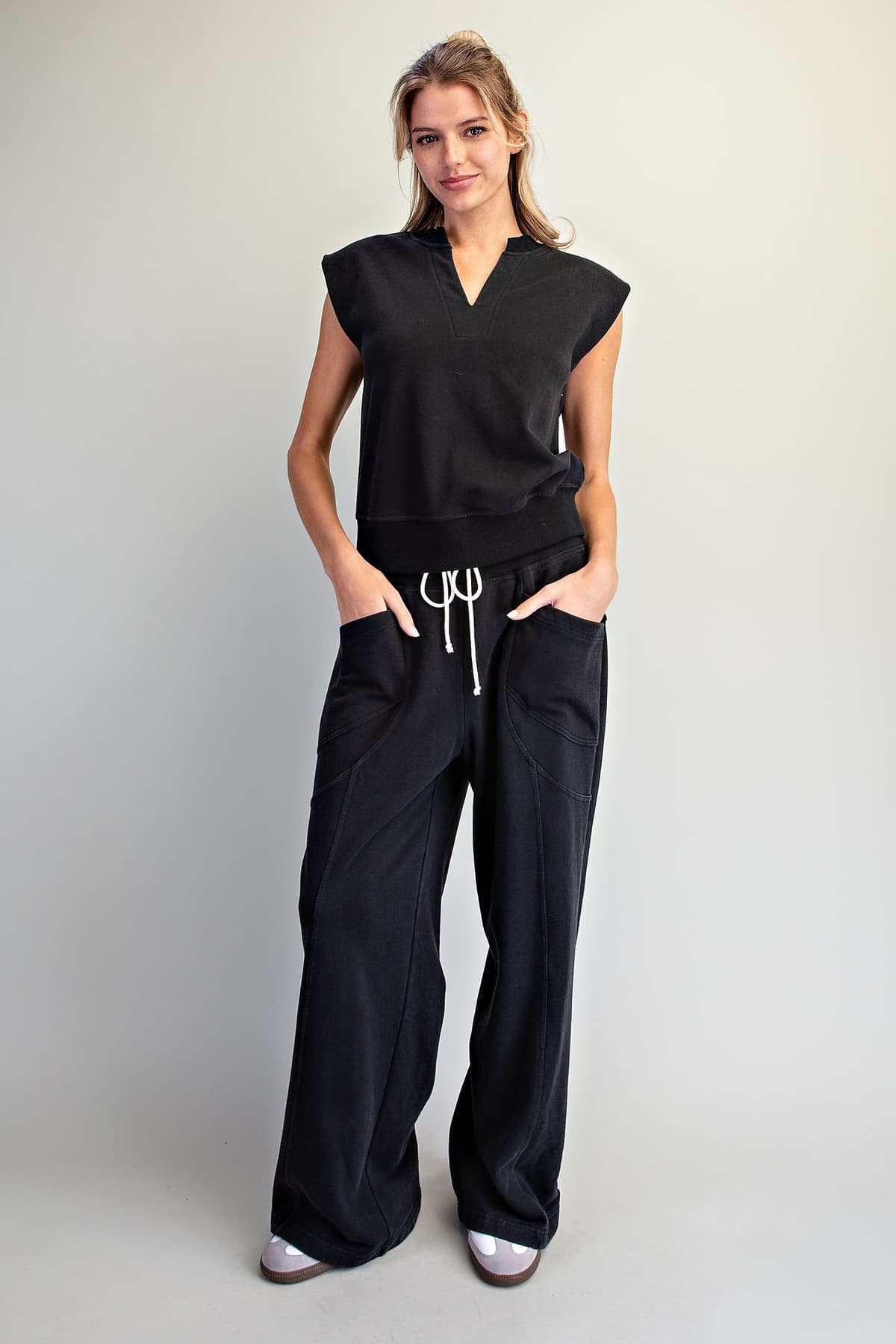 TK16313 - ASH BLACK