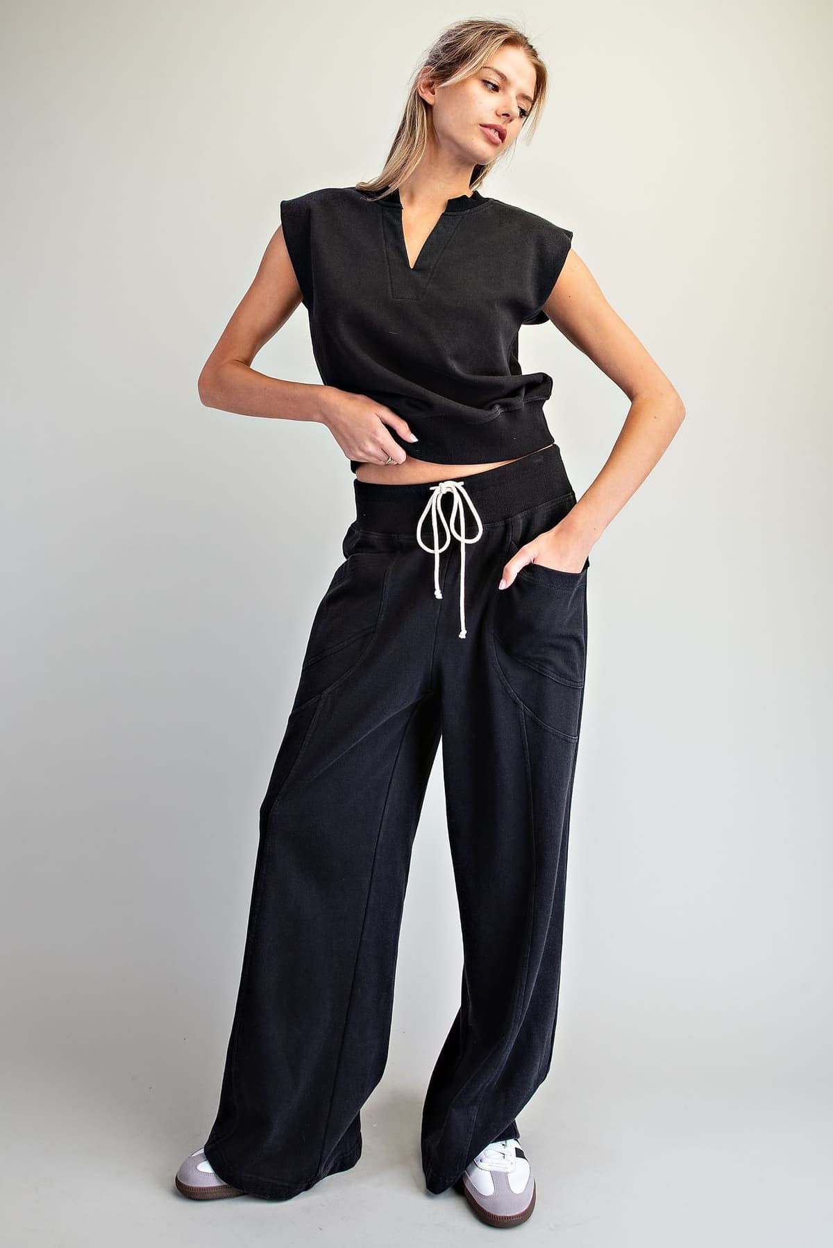 PK16691 - ASH BLACK
