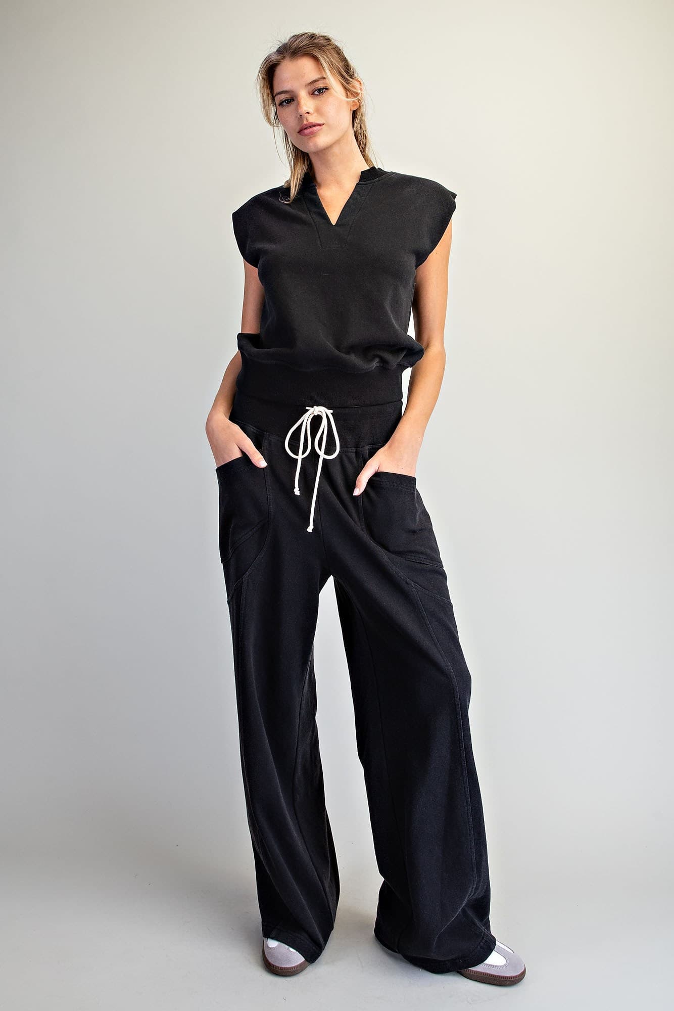 PK16691 - ASH BLACK