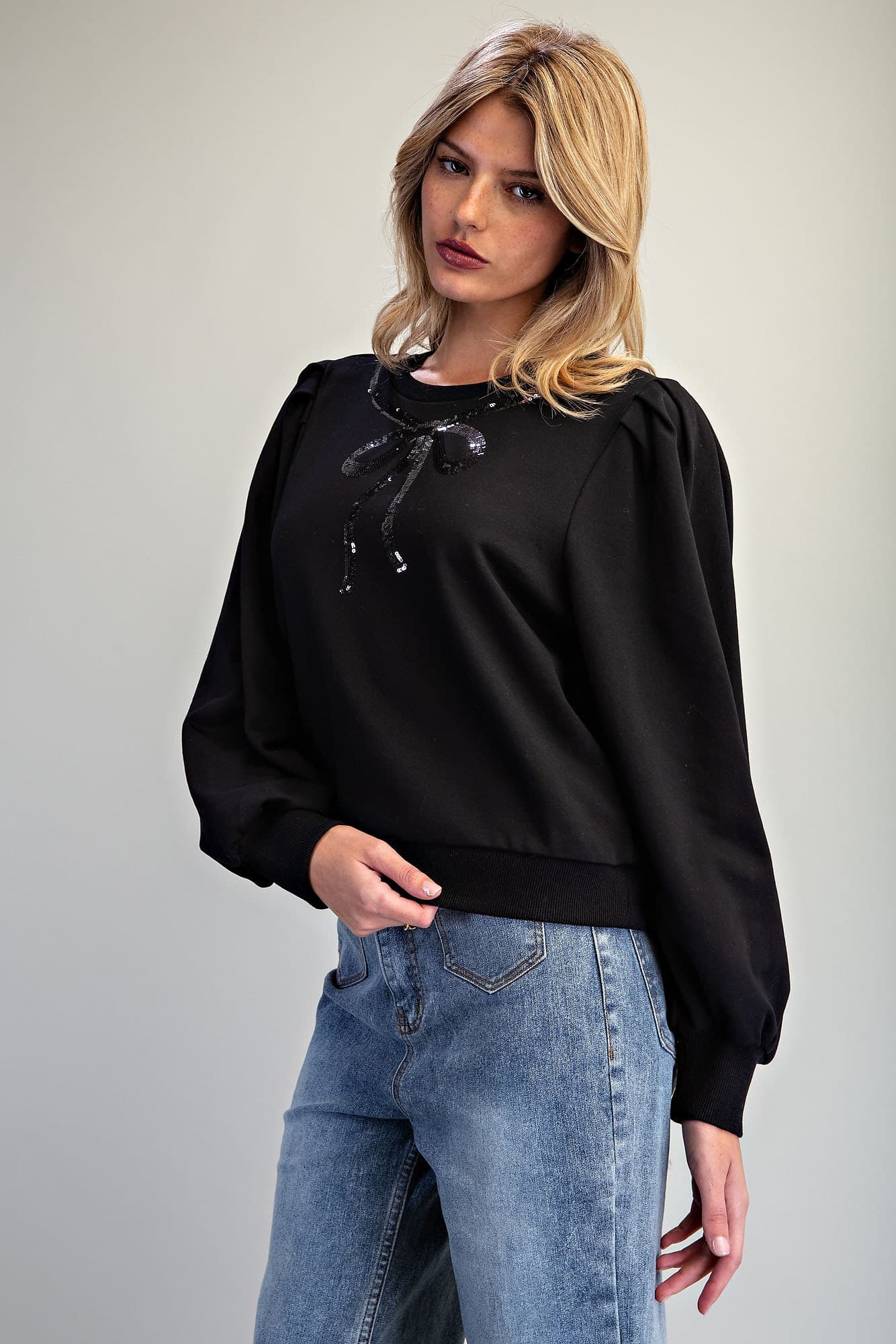 TH15802 - BLACK