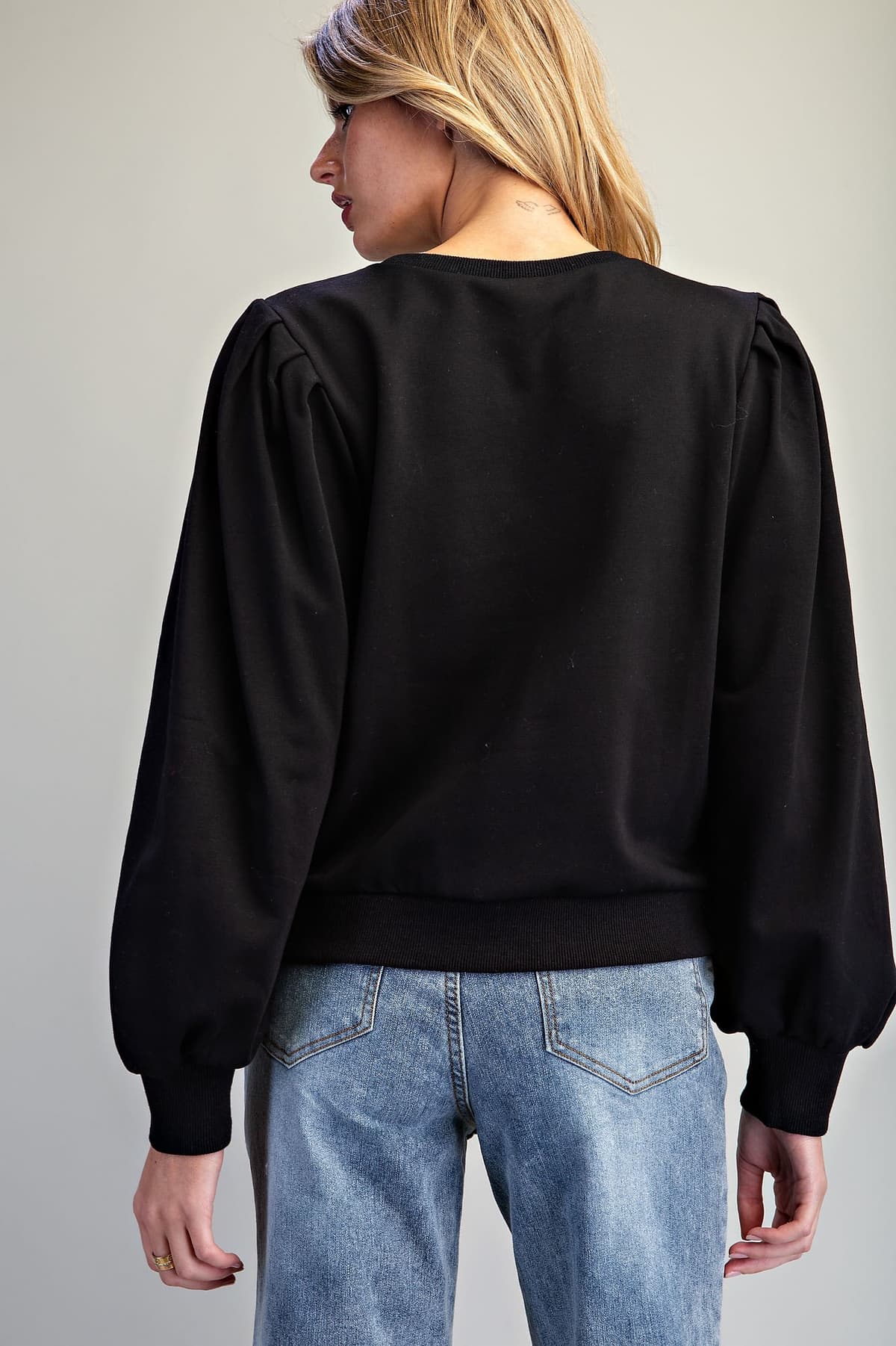 TH15802 - BLACK