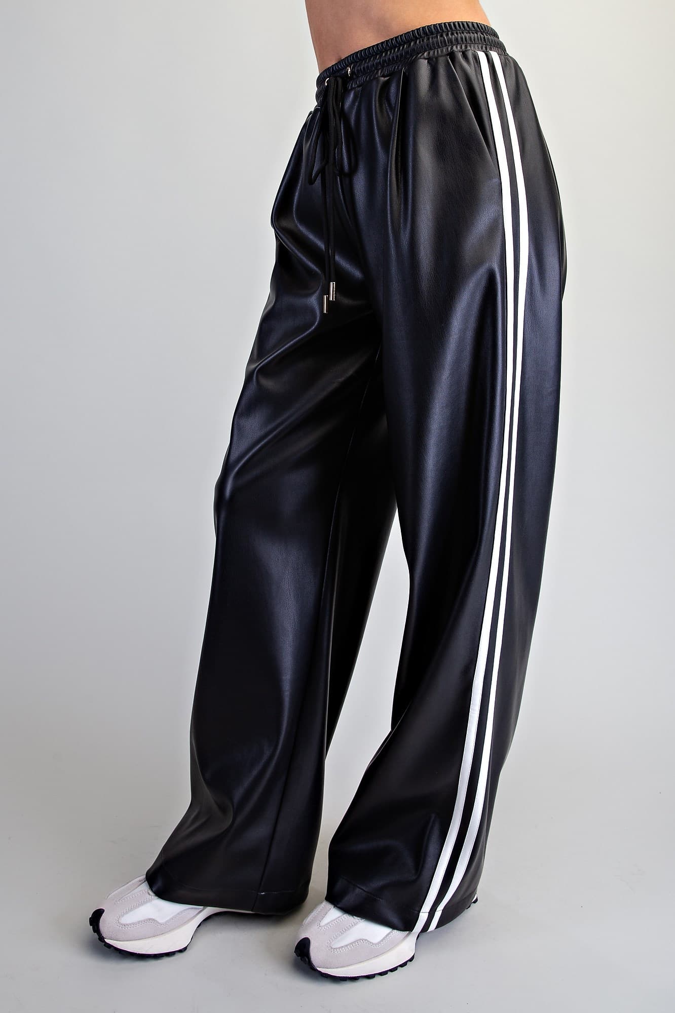 PK16504 - BLACK