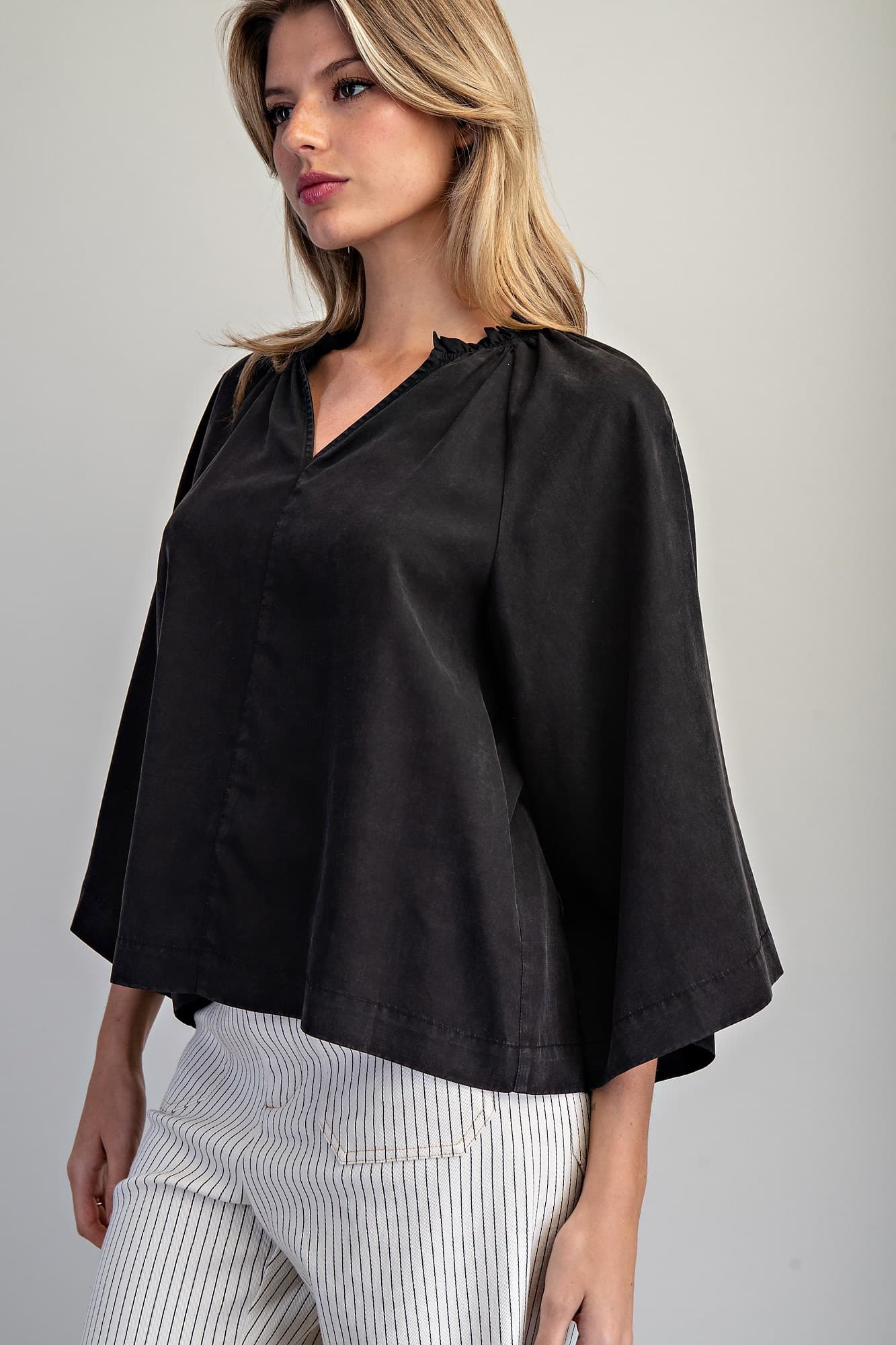 TK16768 - BLACK