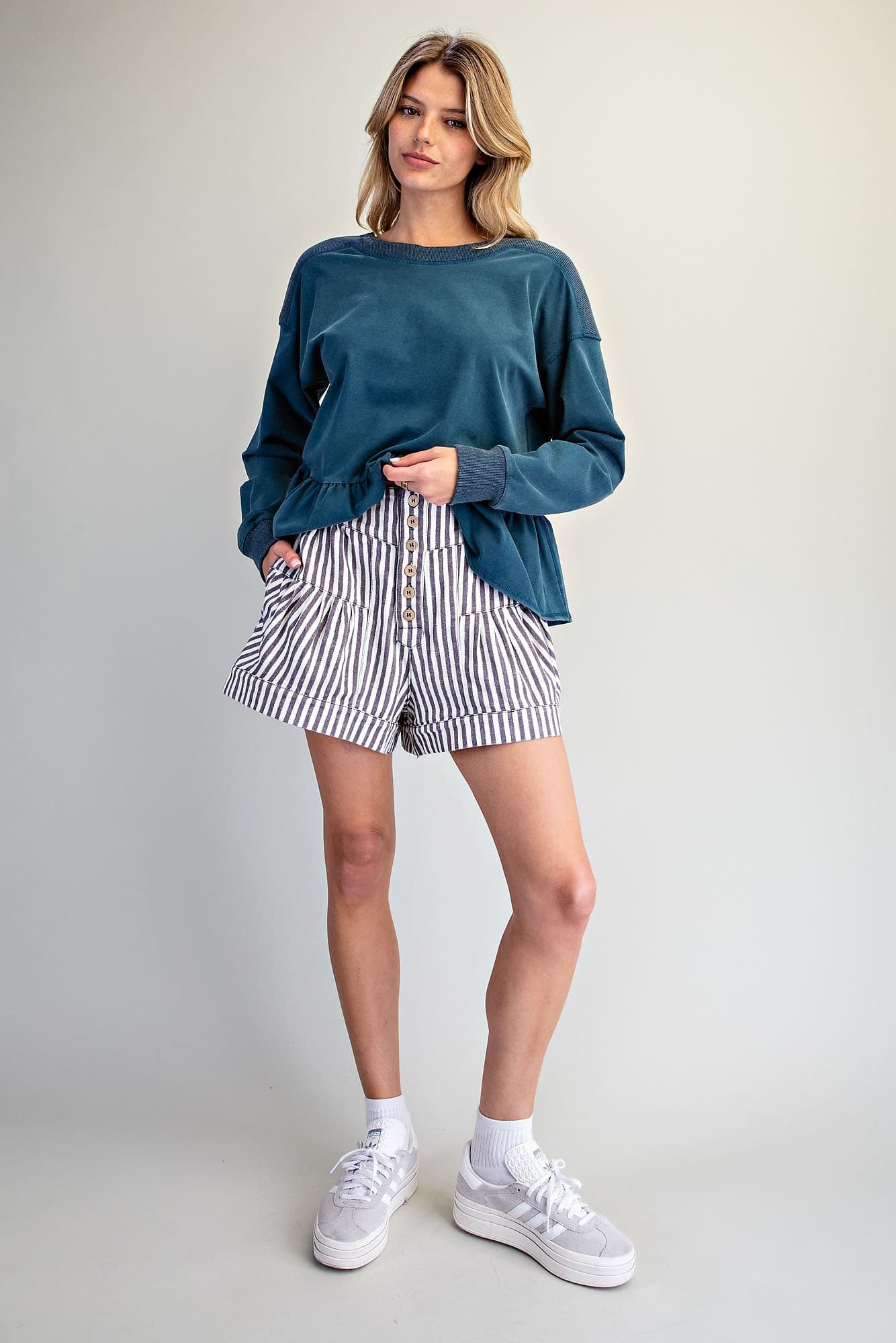 PK16776 - MIDNIGHT