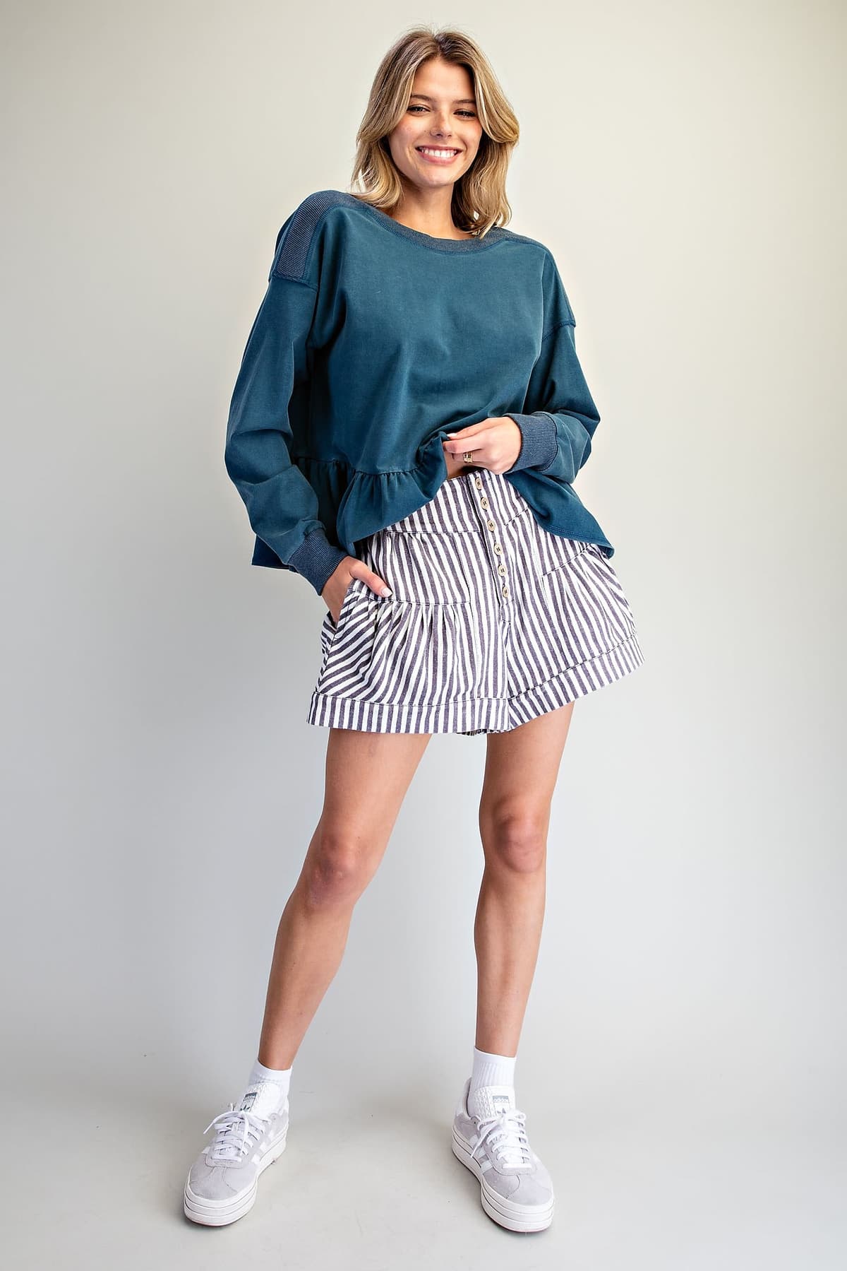 PK16776 - MIDNIGHT