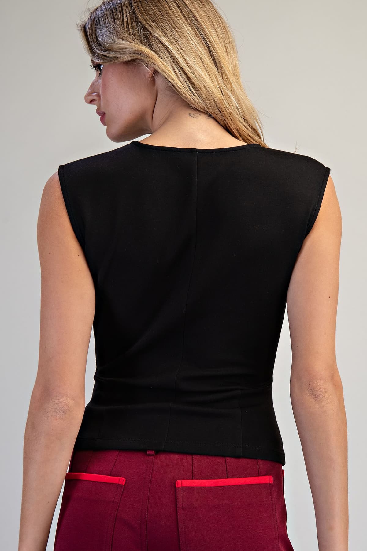 TK16069 - BLACK