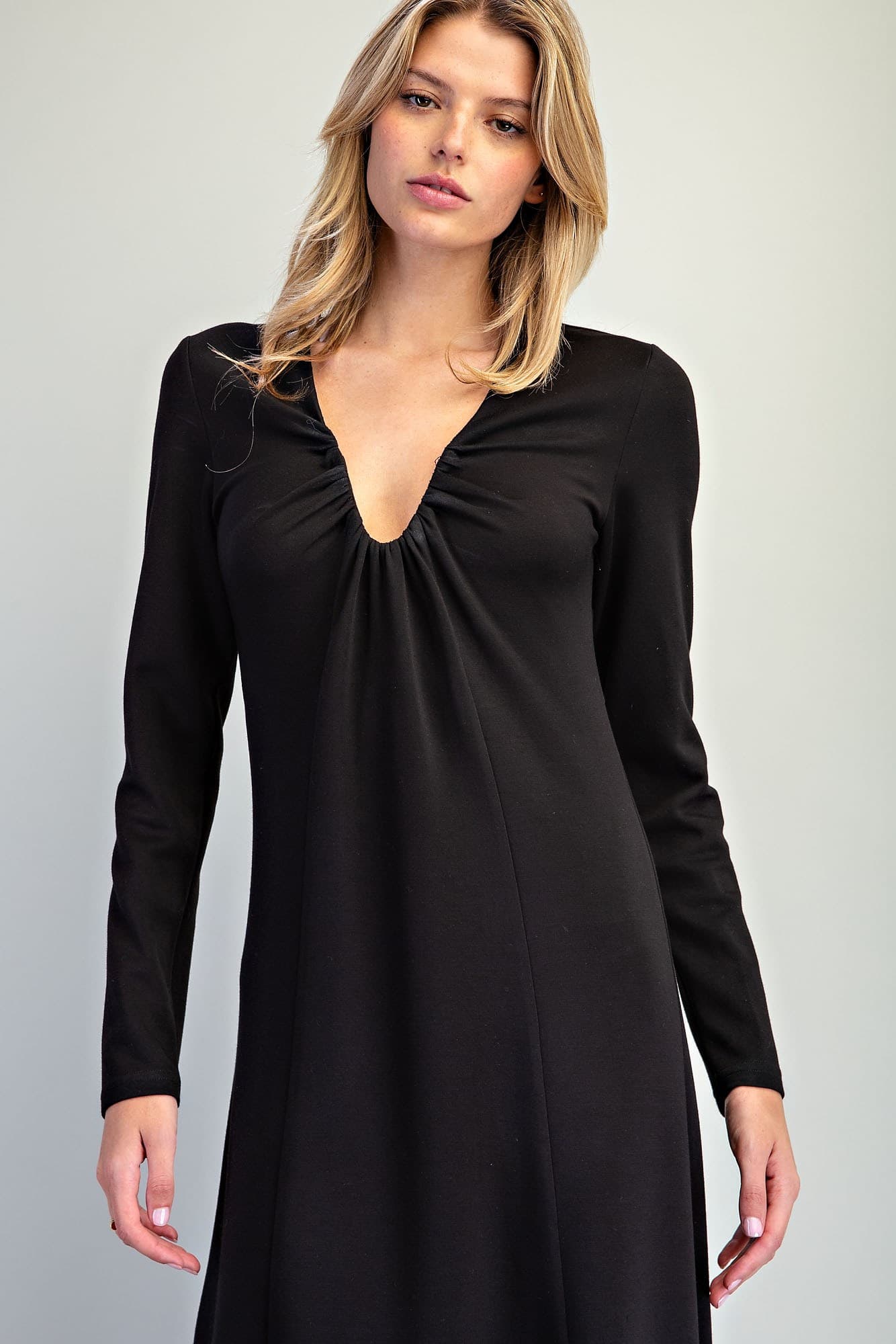DK16560 - BLACK