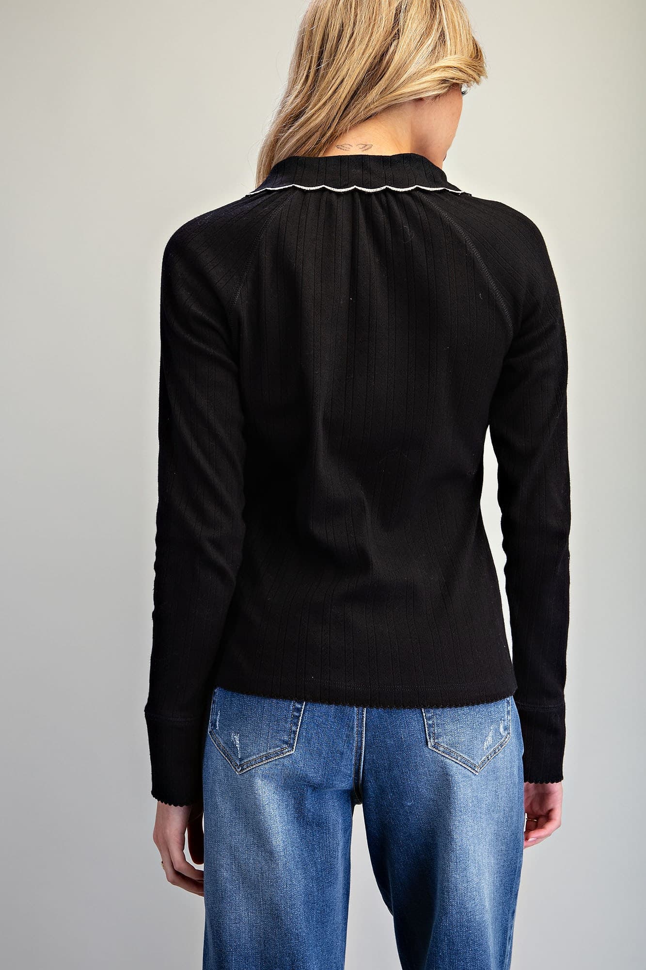 TH15857 - BLACK