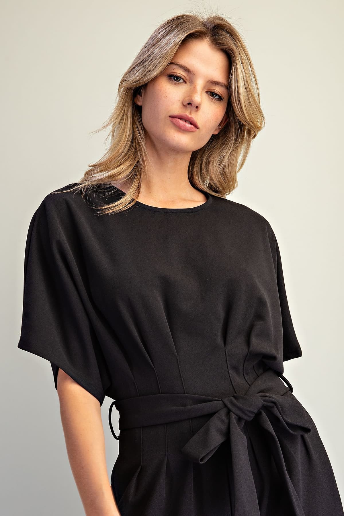 BH15975 - BLACK