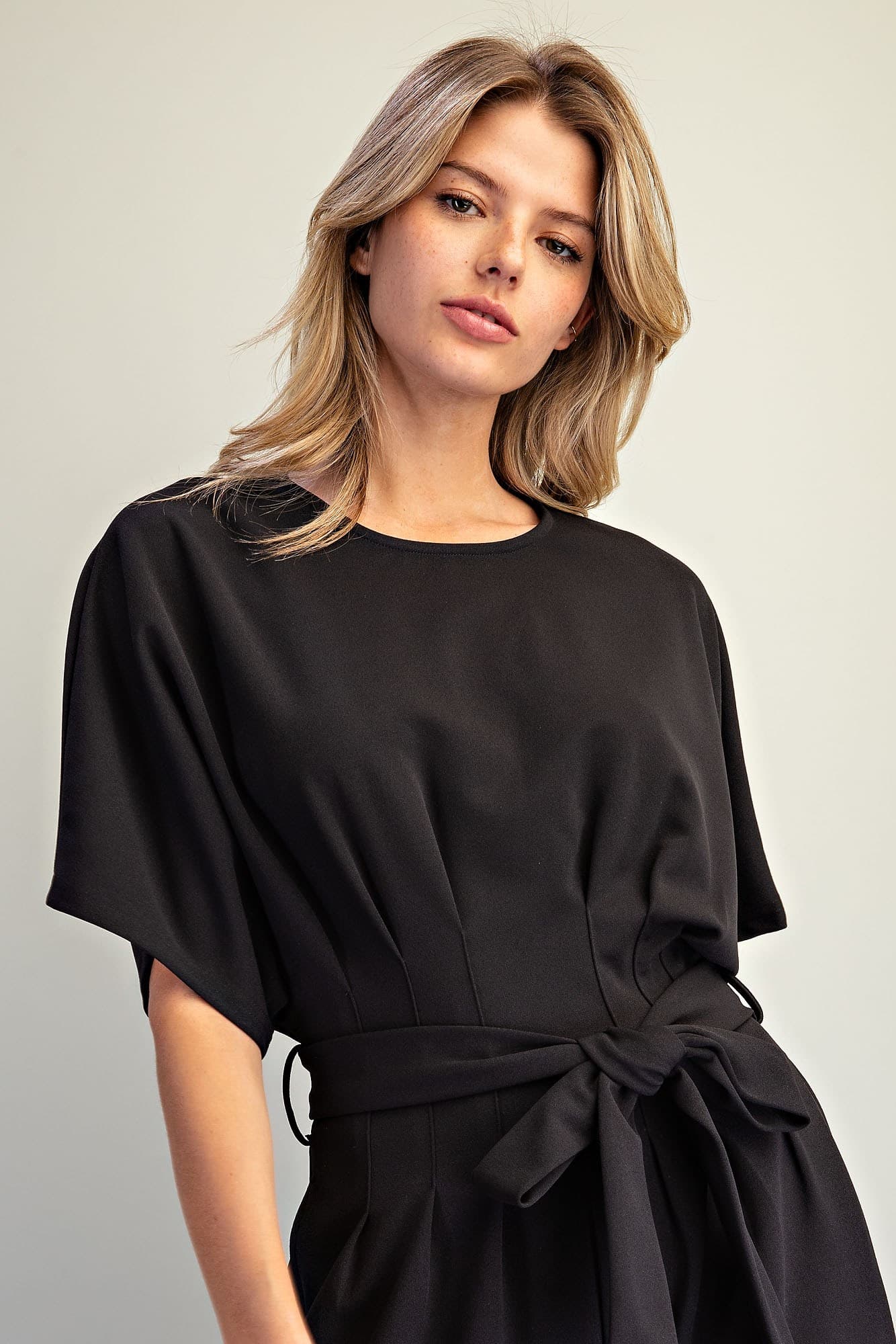 BH15975 - BLACK