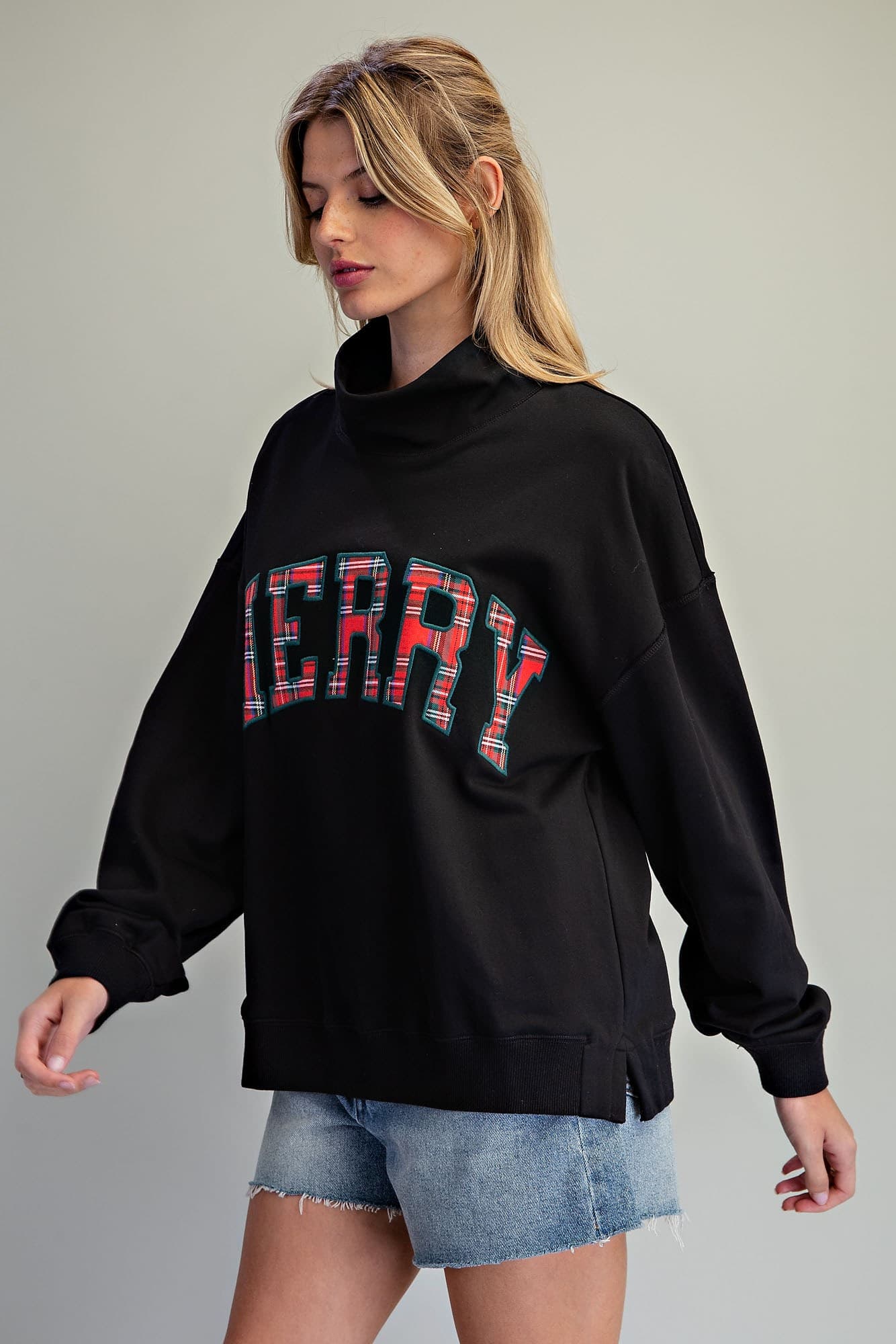 TH15852 - BLACK