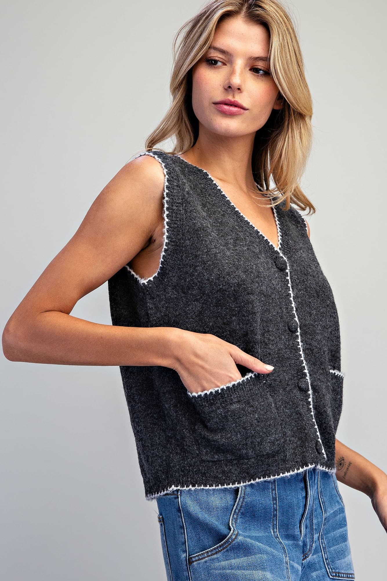 SJK16322 - CHARCOAL