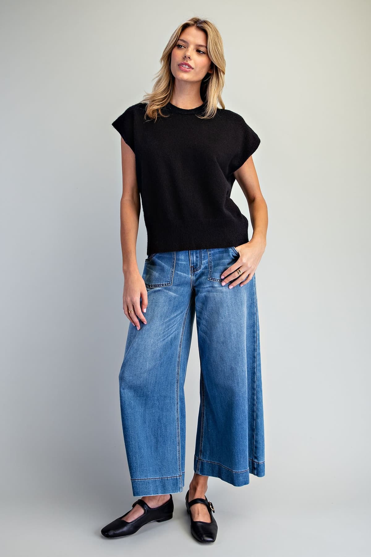 SK16329 - BLACK