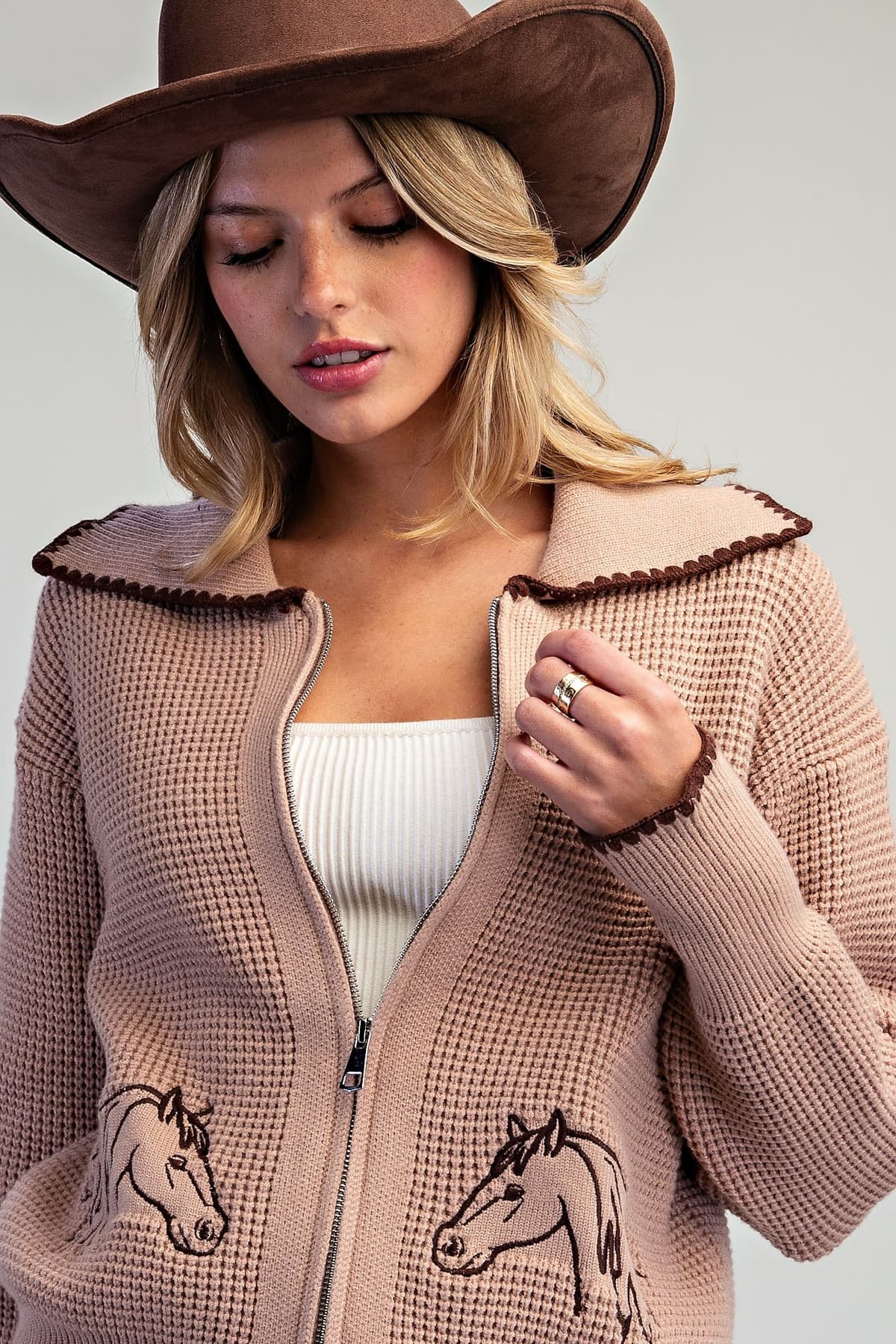 SJH17097 - TAUPE