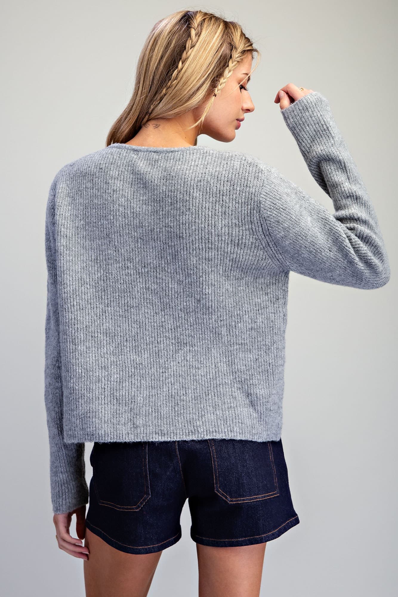SJK16371 - H.GREY