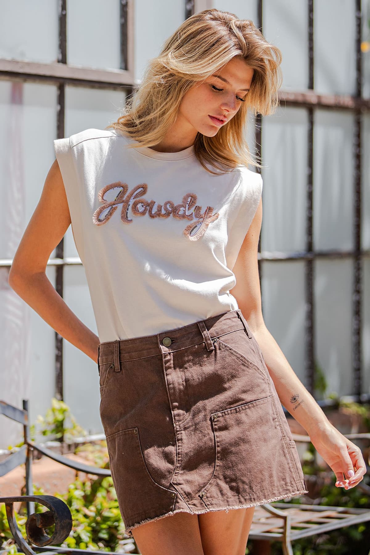 SHS17079 - CHOCOLATE