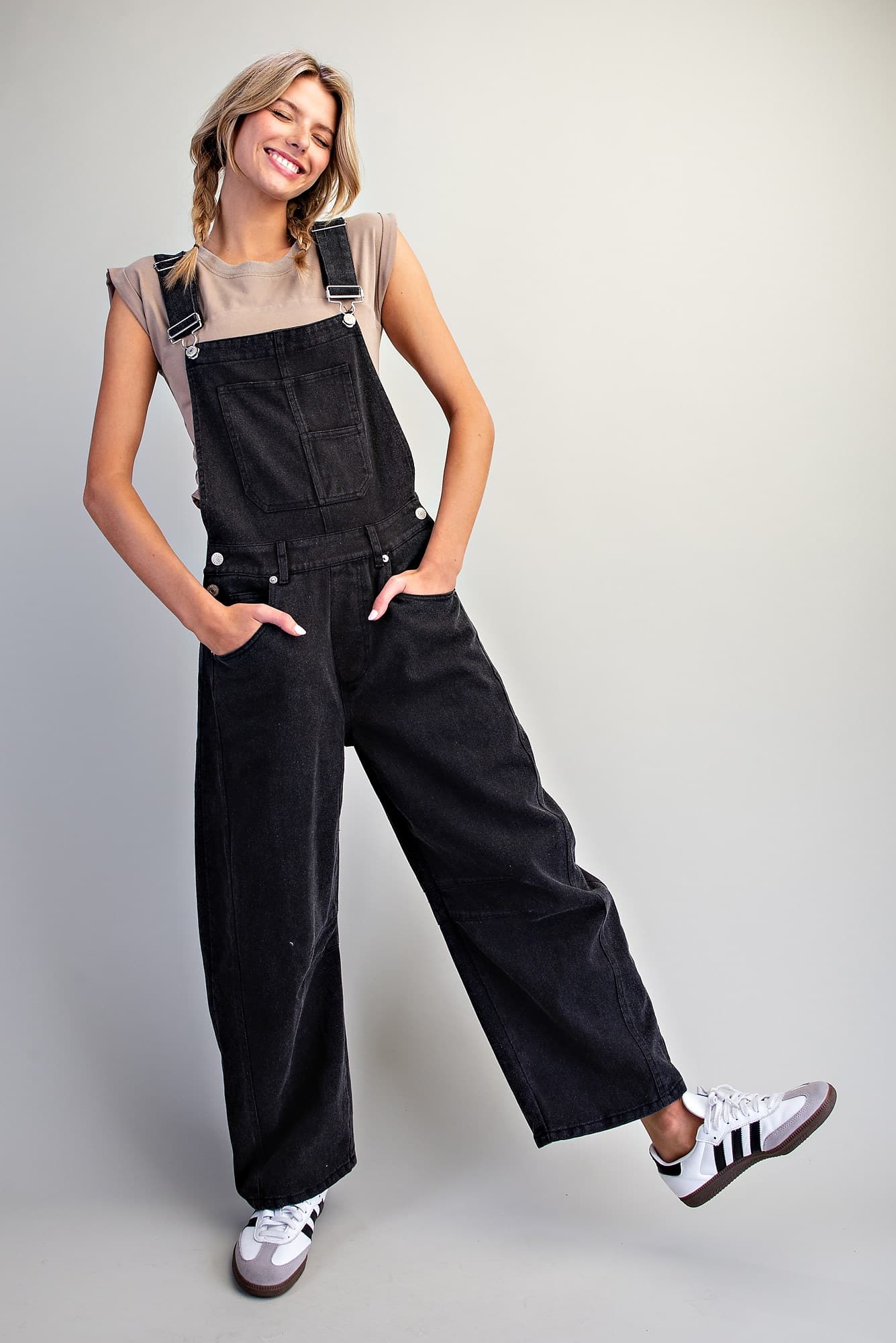 BH17497 - ASH BLACK
